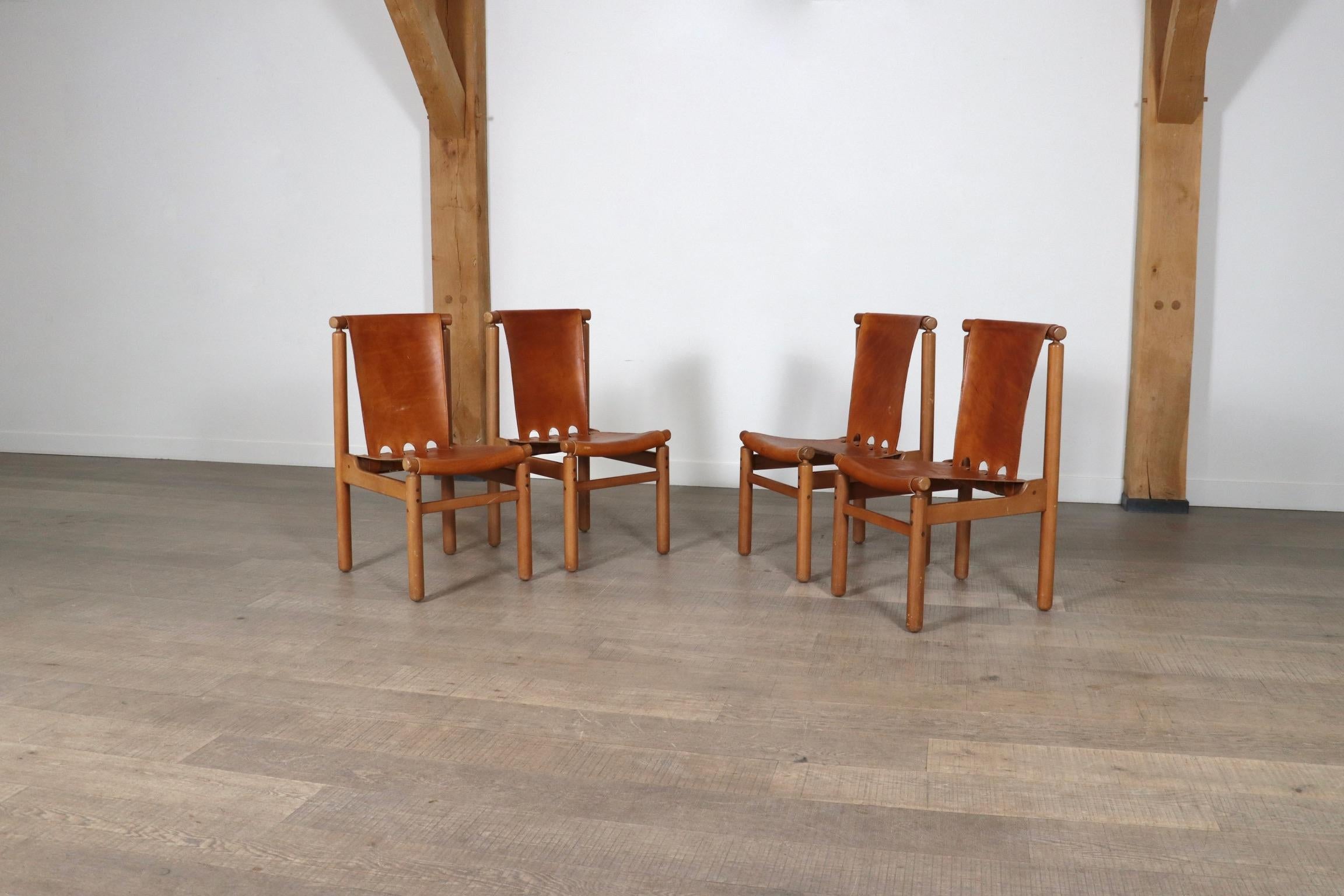 Ilmari Tapiovaara Dining Chairs For La Permanente Mobili Cantù, 1960s For Sale 5