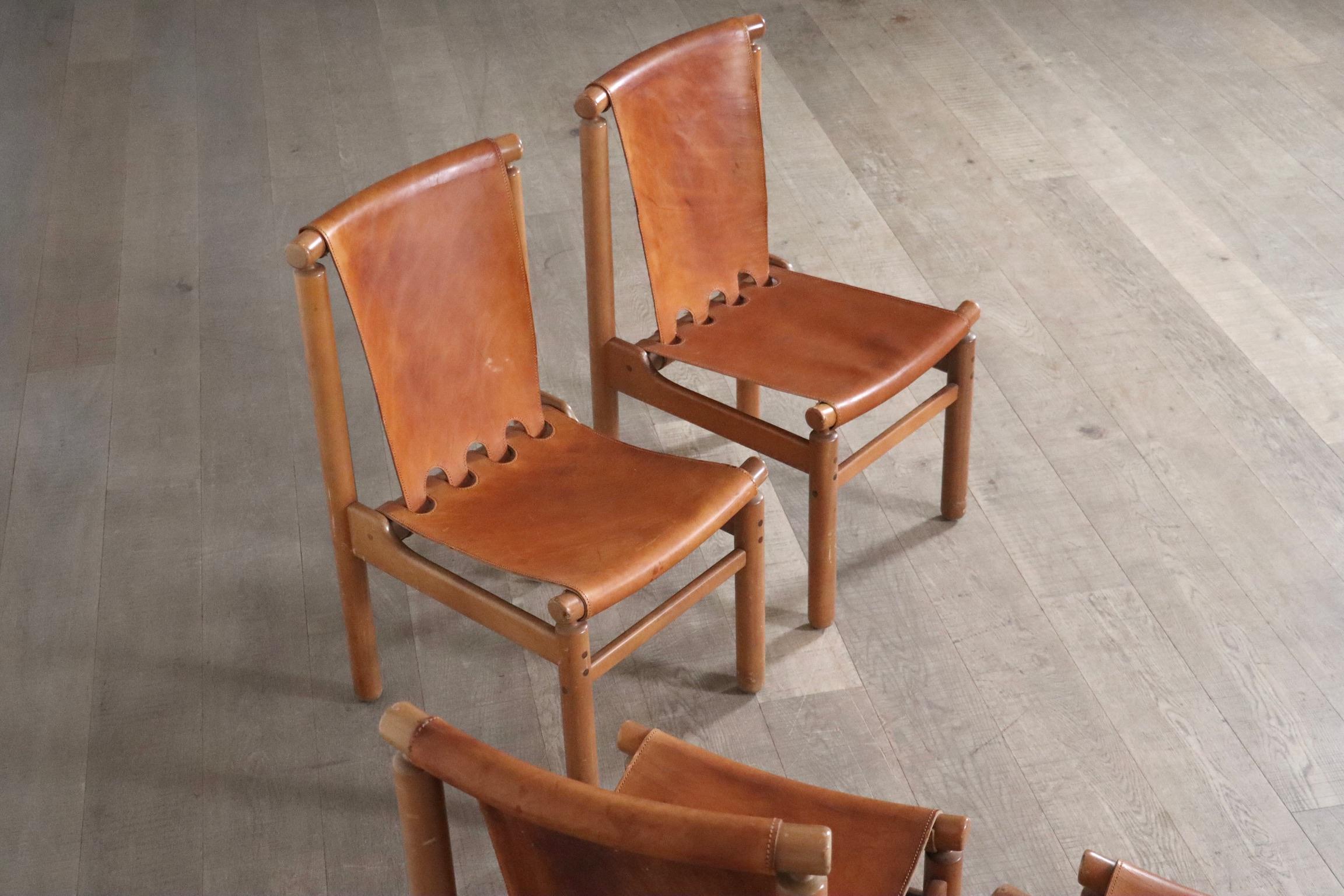 Ilmari Tapiovaara Dining Chairs For La Permanente Mobili Cantù, 1960s For Sale 7