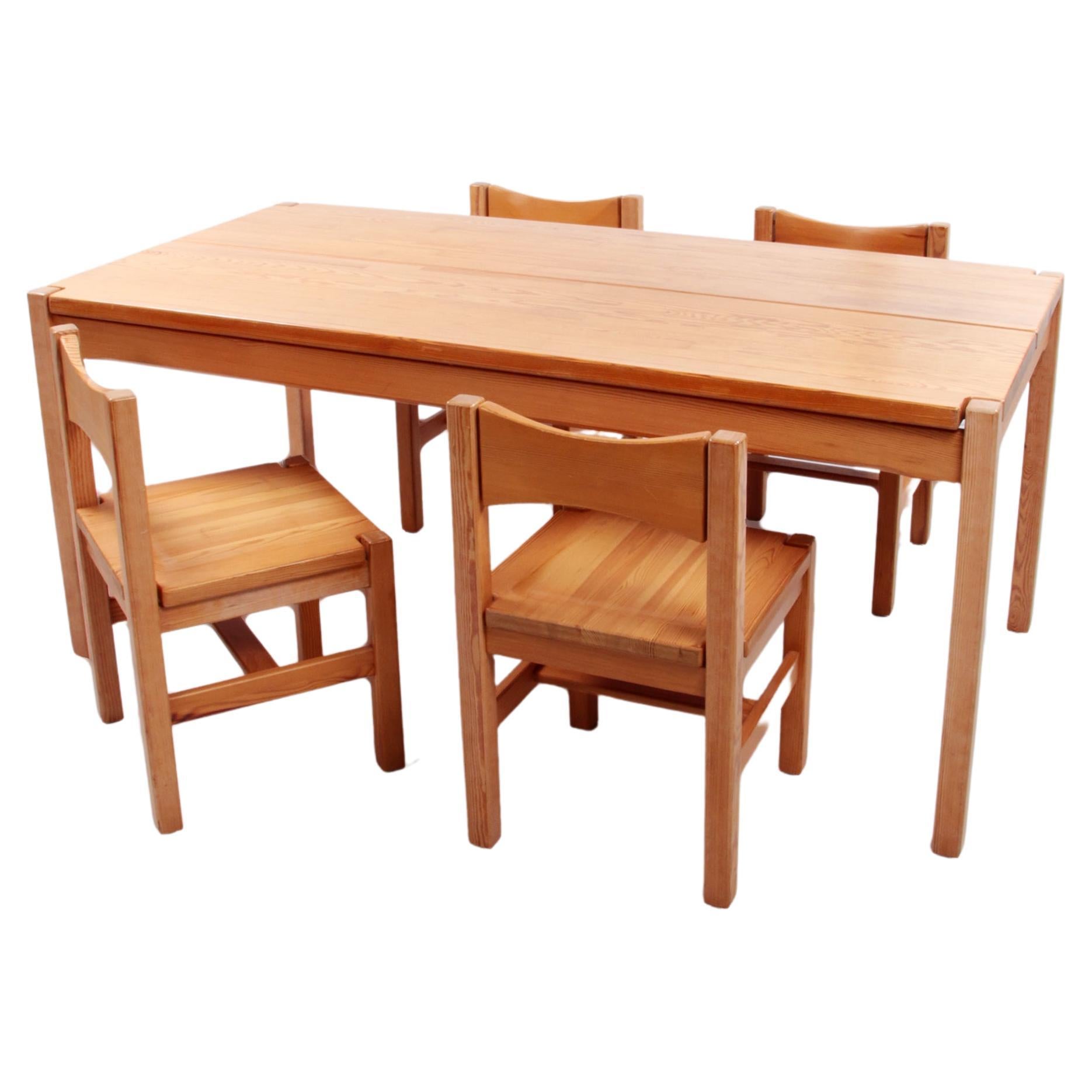 Ilmari Tapiovaara Dining Table with 4 Chairs for Laukaan Pu, 1963 For Sale