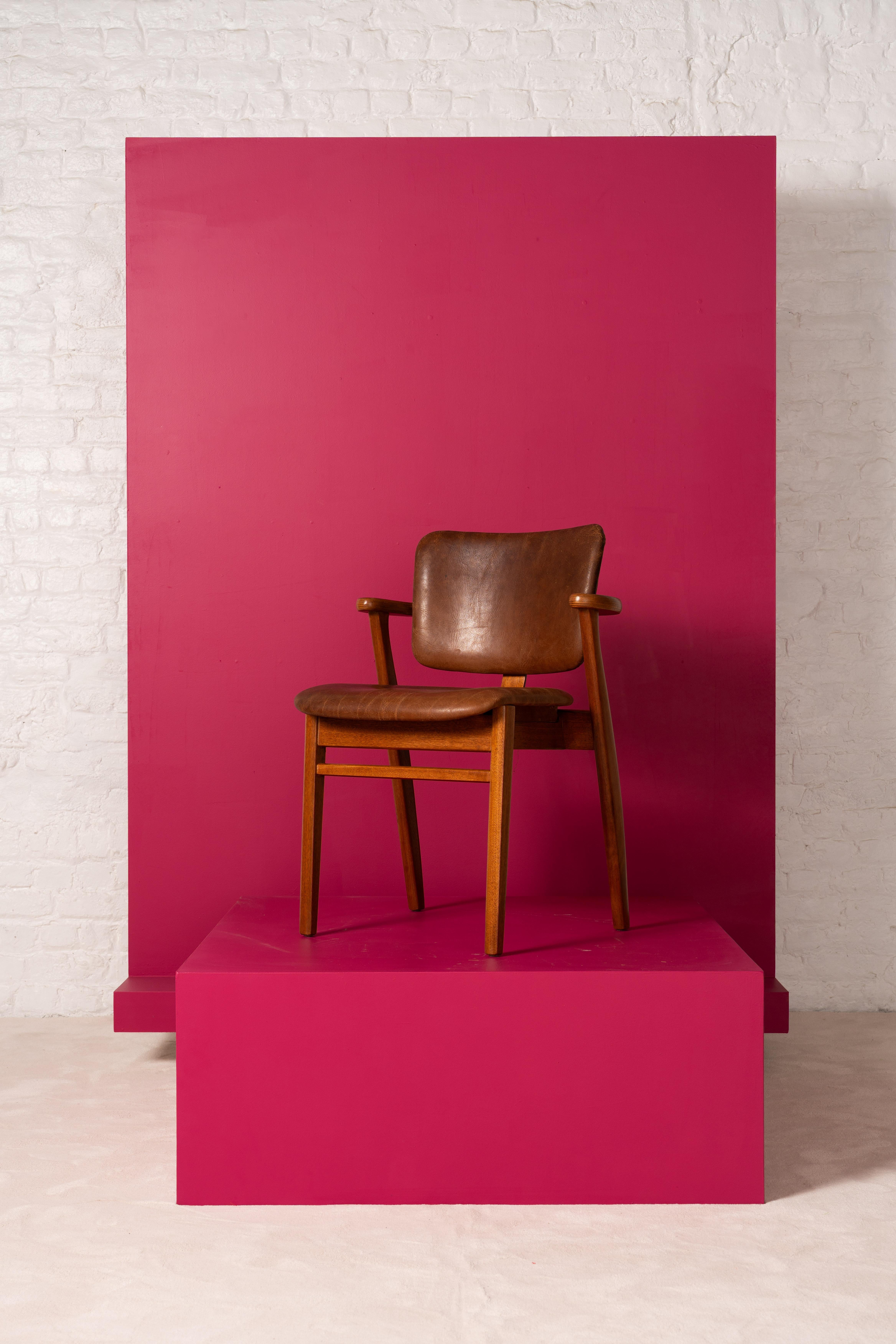 ILMARI TAPIOVAARA „Domus“ Sessel im Angebot 1