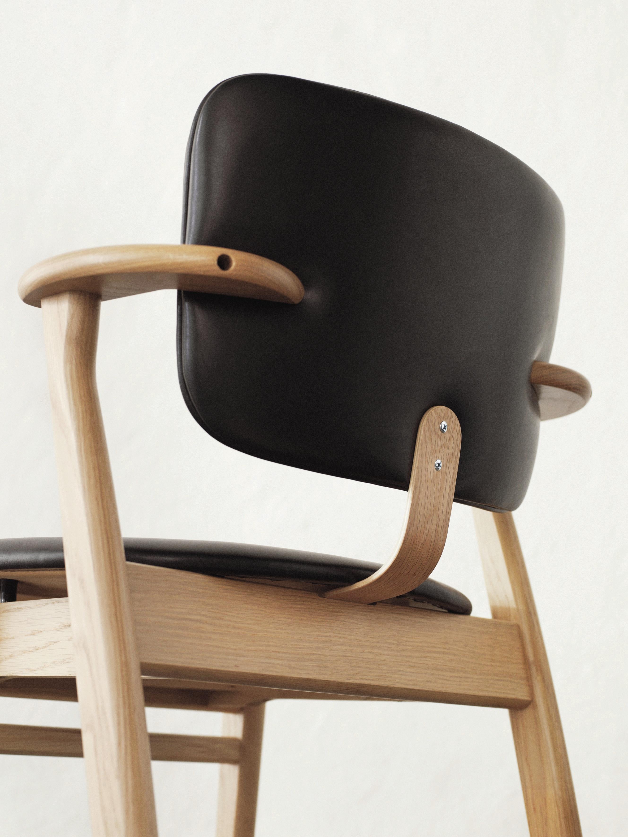 Ilmari Tapiovaara Domus Chair in Black Birch and Leather for Artek 1