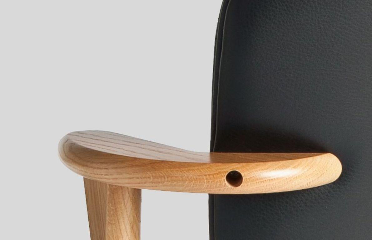 Finnish Ilmari Tapiovaara Domus Lounge Chair in Oak and Black Leather for Artek