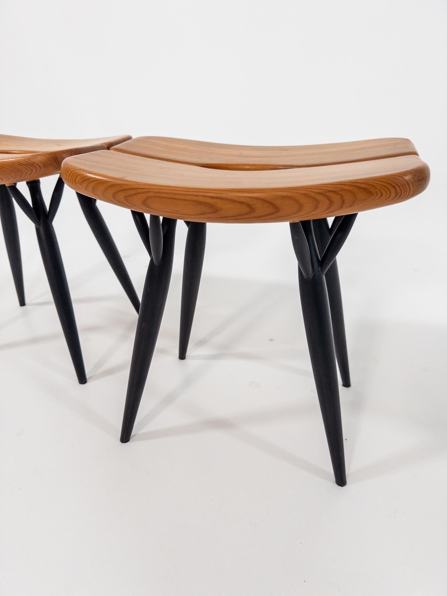 Betulla Ilmari Tapiovaara per Asko - Coppia di sgabelli originali 