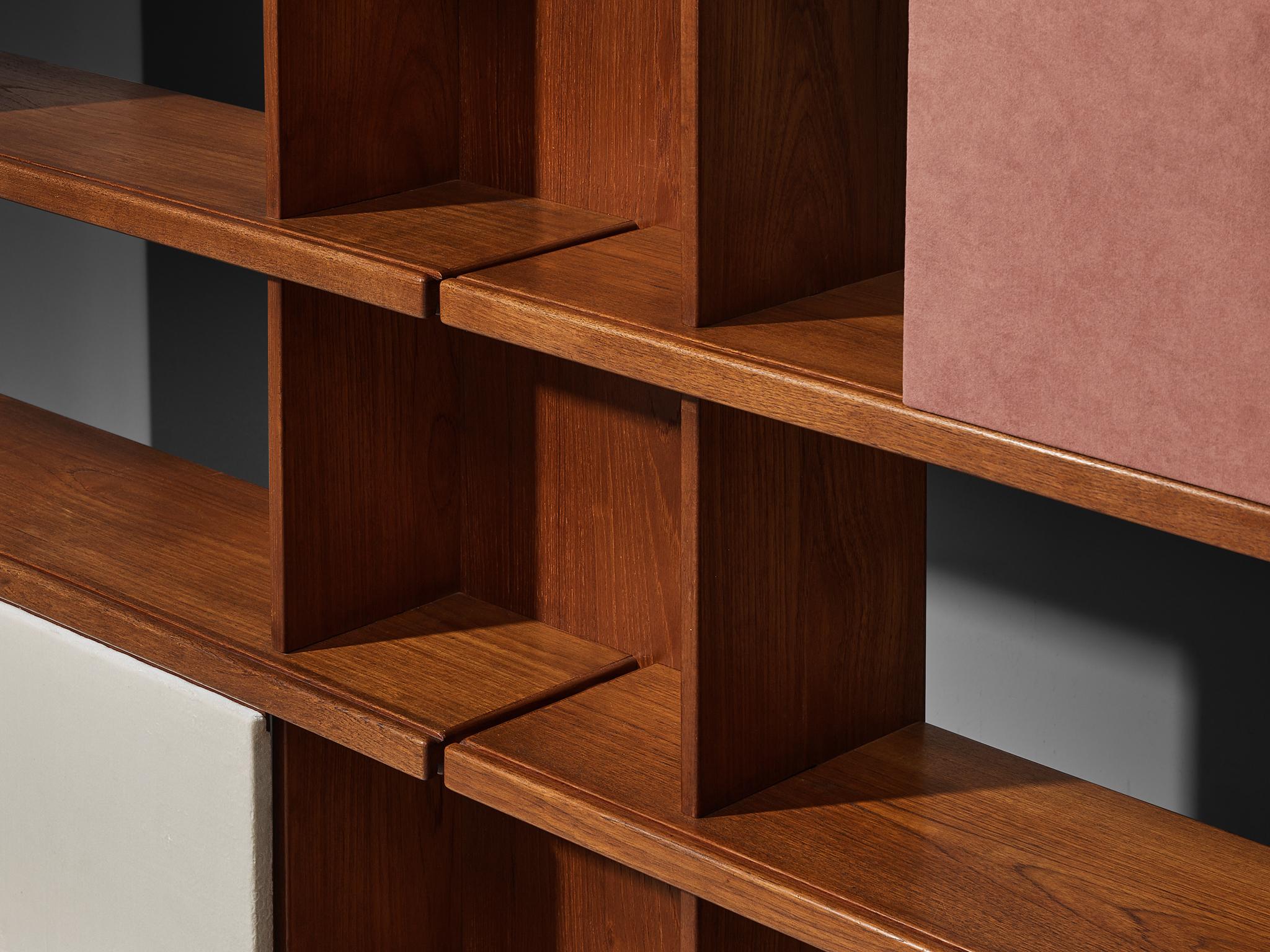 Ilmari Tapiovaara for La Permanente Mobili Cantù Bookcase For Sale 6