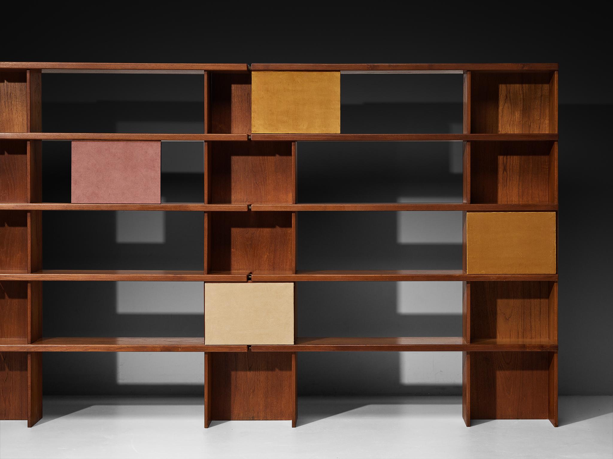Mid-20th Century Ilmari Tapiovaara for La Permanente Mobili Cantù Bookcase For Sale