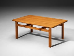 Mesa baja de pino Ilmari Tapiovaara para Lukkiseppo