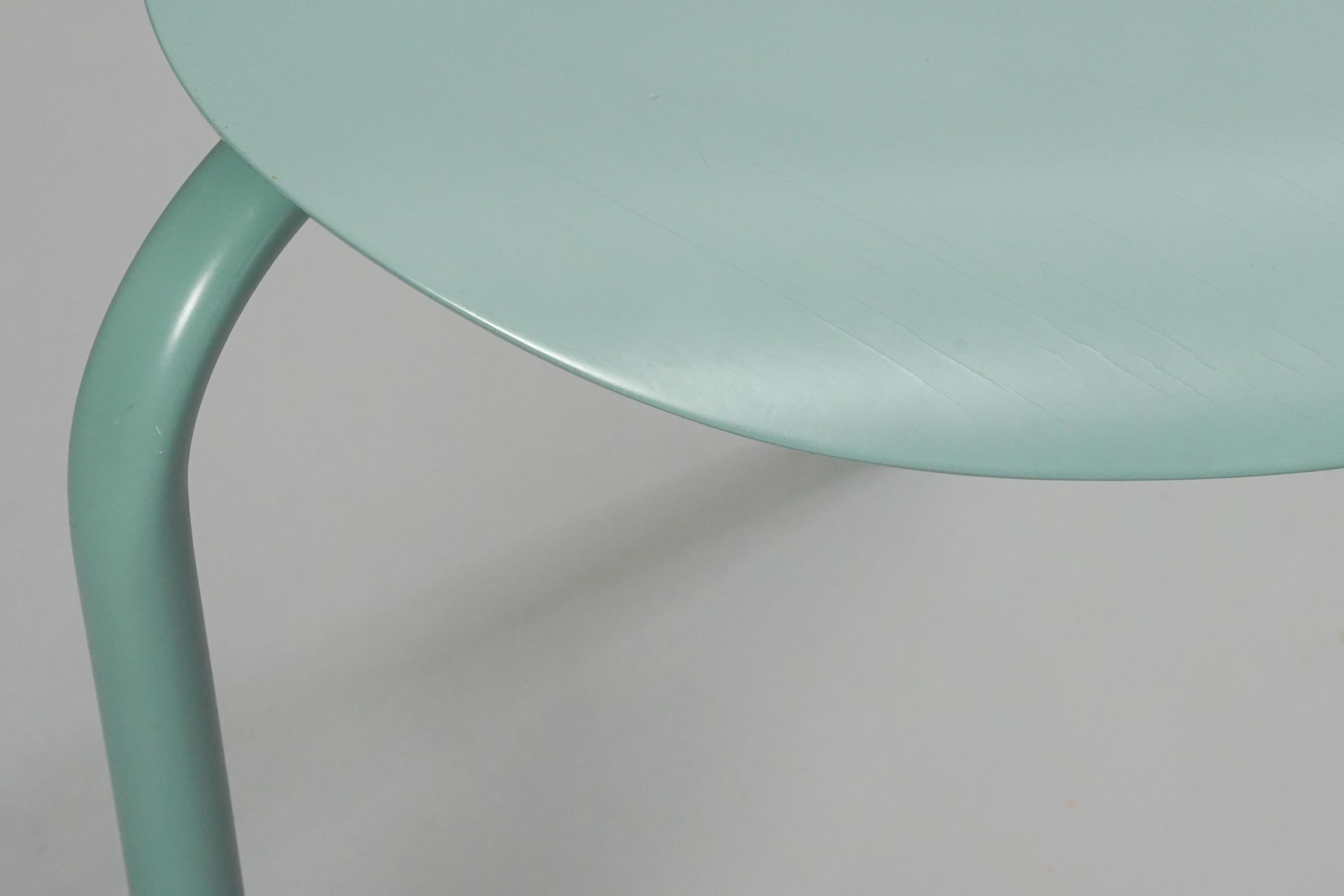 Finlandais Tabouret Lukki modèle Ilmari Tapiovaara pour le modèle Artek Celebration, 2015 en vente
