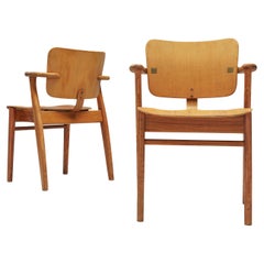Ilmari Tapiovaara Pair of ‘Domus’ Dining Chairs in Birch