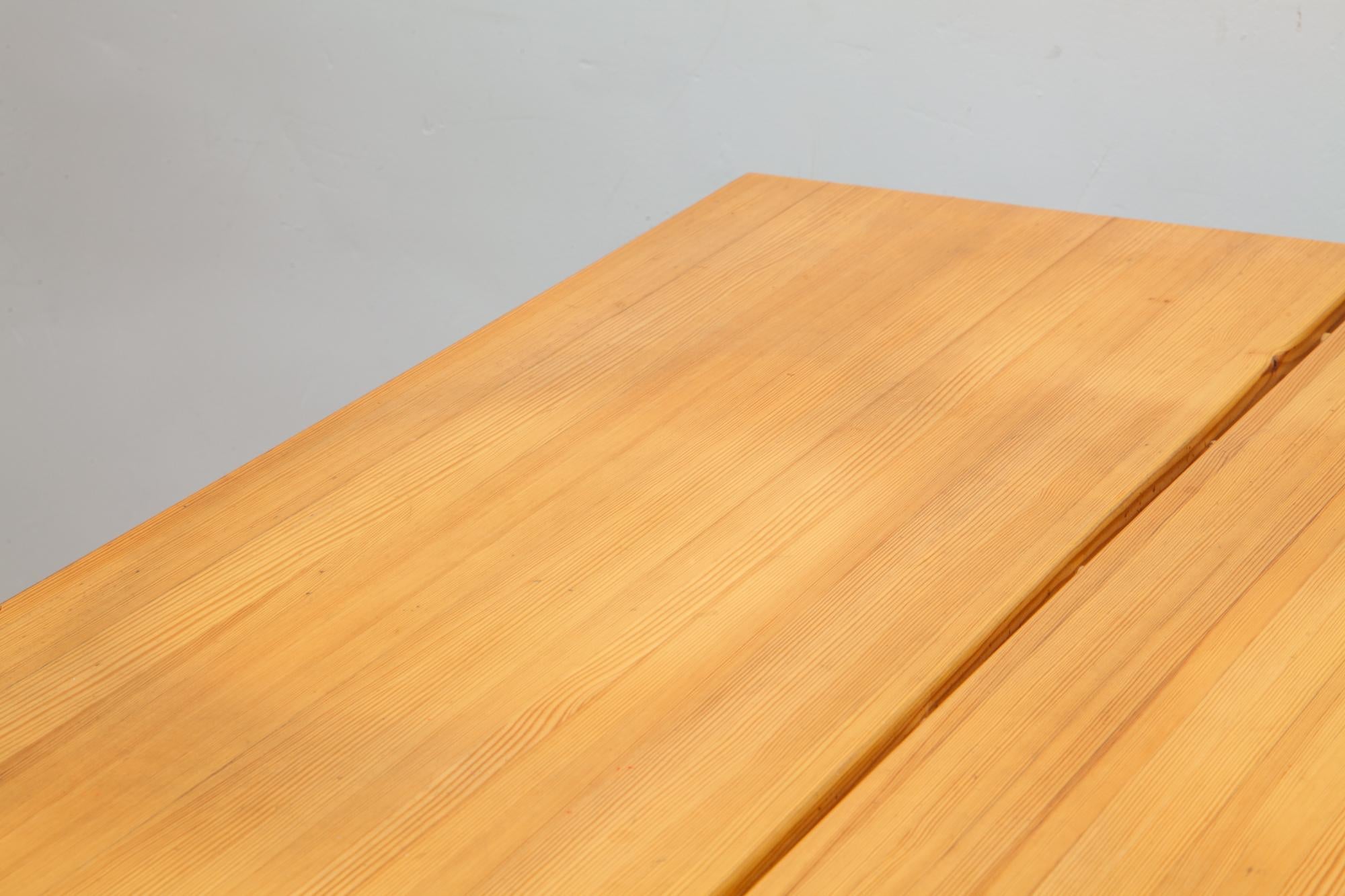 Hand-Crafted Ilmari Tapiovaara, ‘Pirkka’ Solid Pine Dining Table, 1955 Finland
