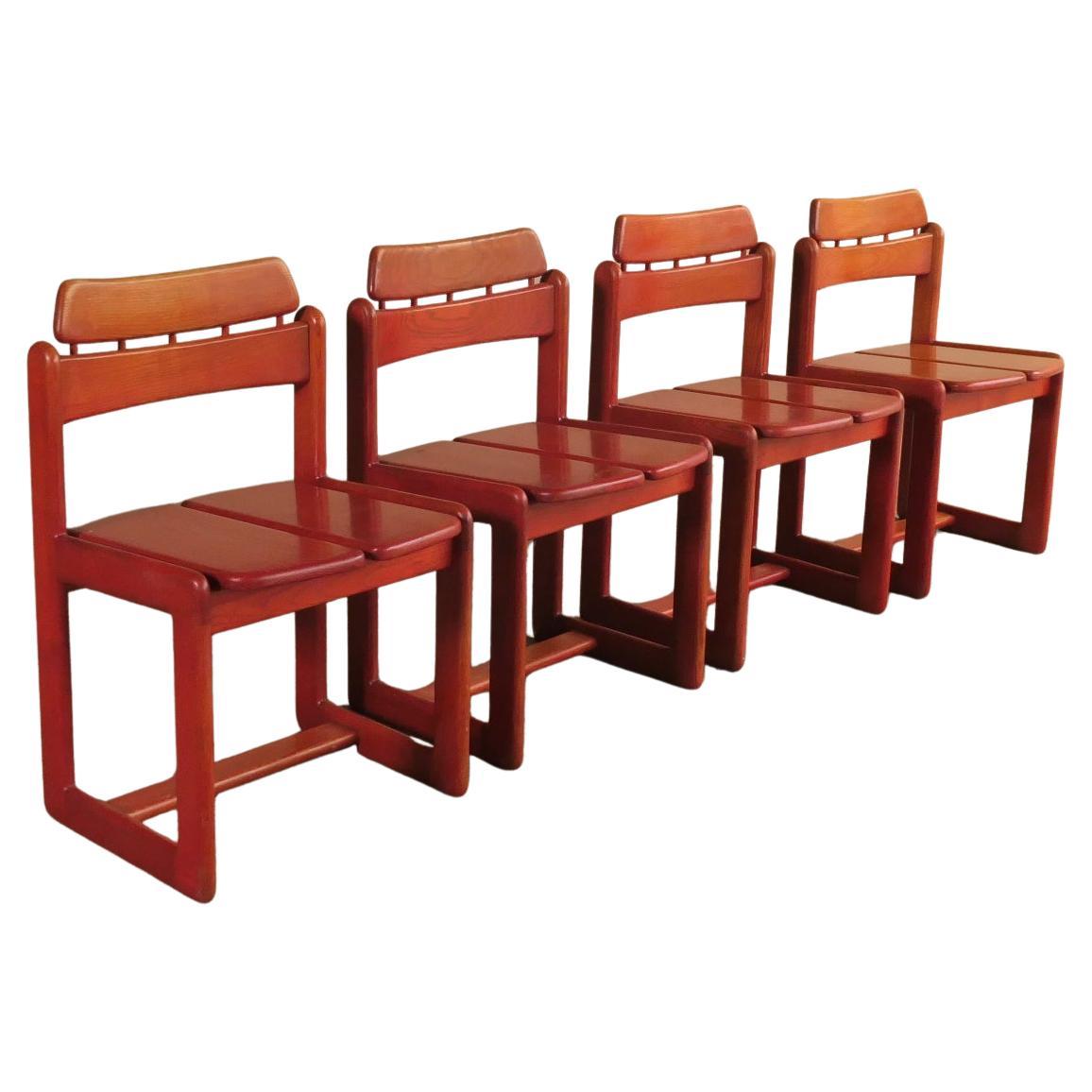 Ilmari Tapiovaara Chaises de salle à manger en hêtre rouge en vente