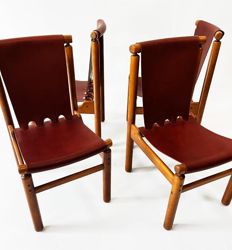 Mid-Century Modern Ilmari Tapiovaara Set of 4 Dining Chairs, Finland, 1950s For Sale