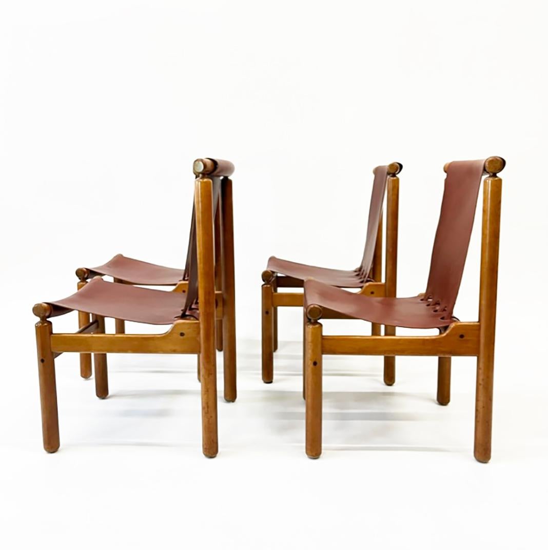 Ilmari Tapiovaara Set of 4 Dining Chairs, Finland, 1950s In Good Condition For Sale In Lambertville, NJ