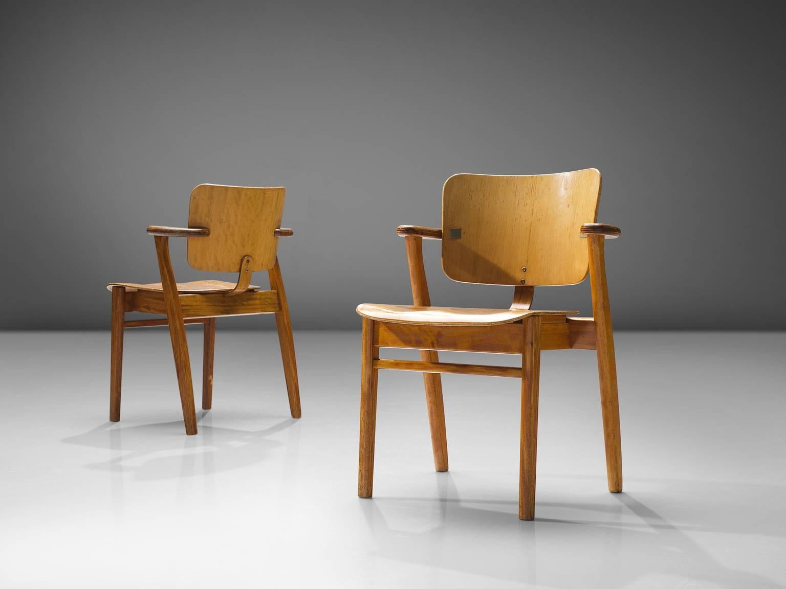 Ilmari Tapiovaara Set of Eight 'Domus' Dining Chairs In Good Condition In Waalwijk, NL