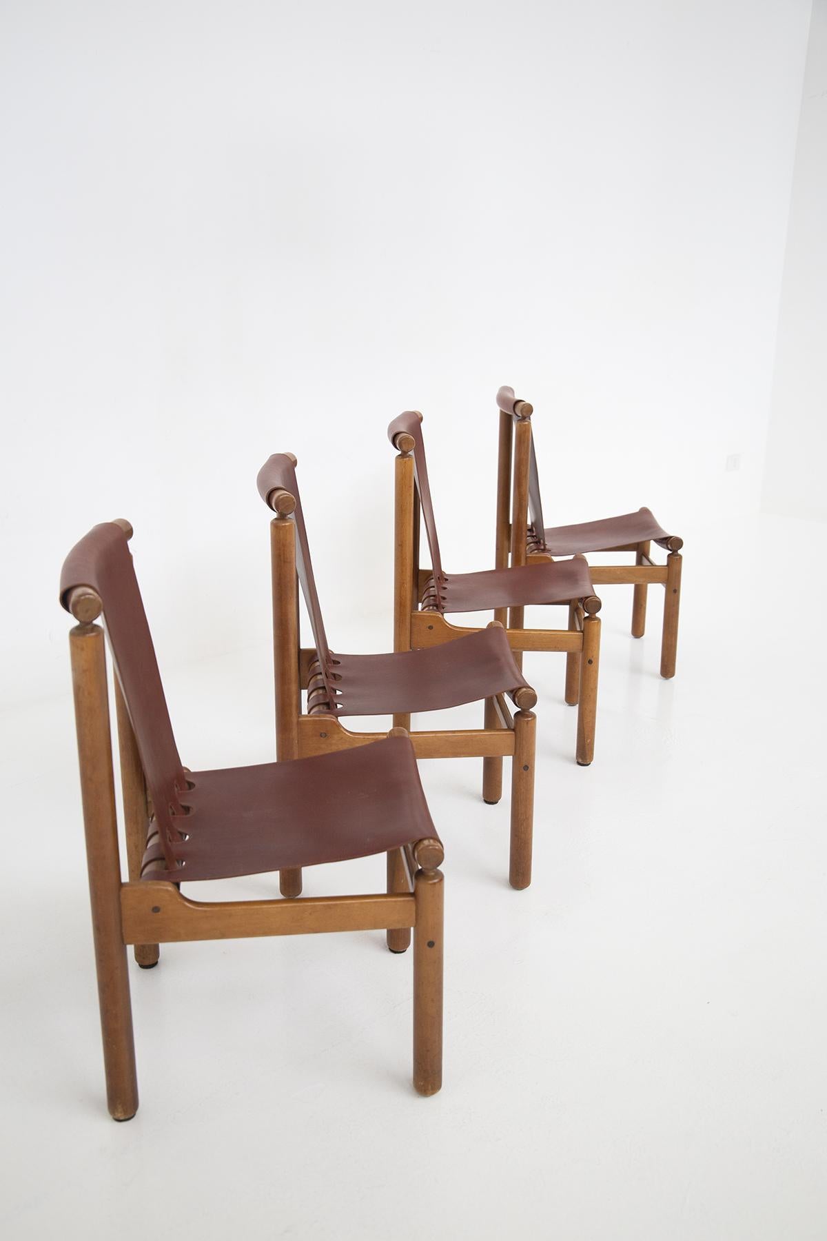 Ilmari Tapiovaara Set of Four Chairs for Permanente Furniture Cantu in Leather In Good Condition In Milano, IT