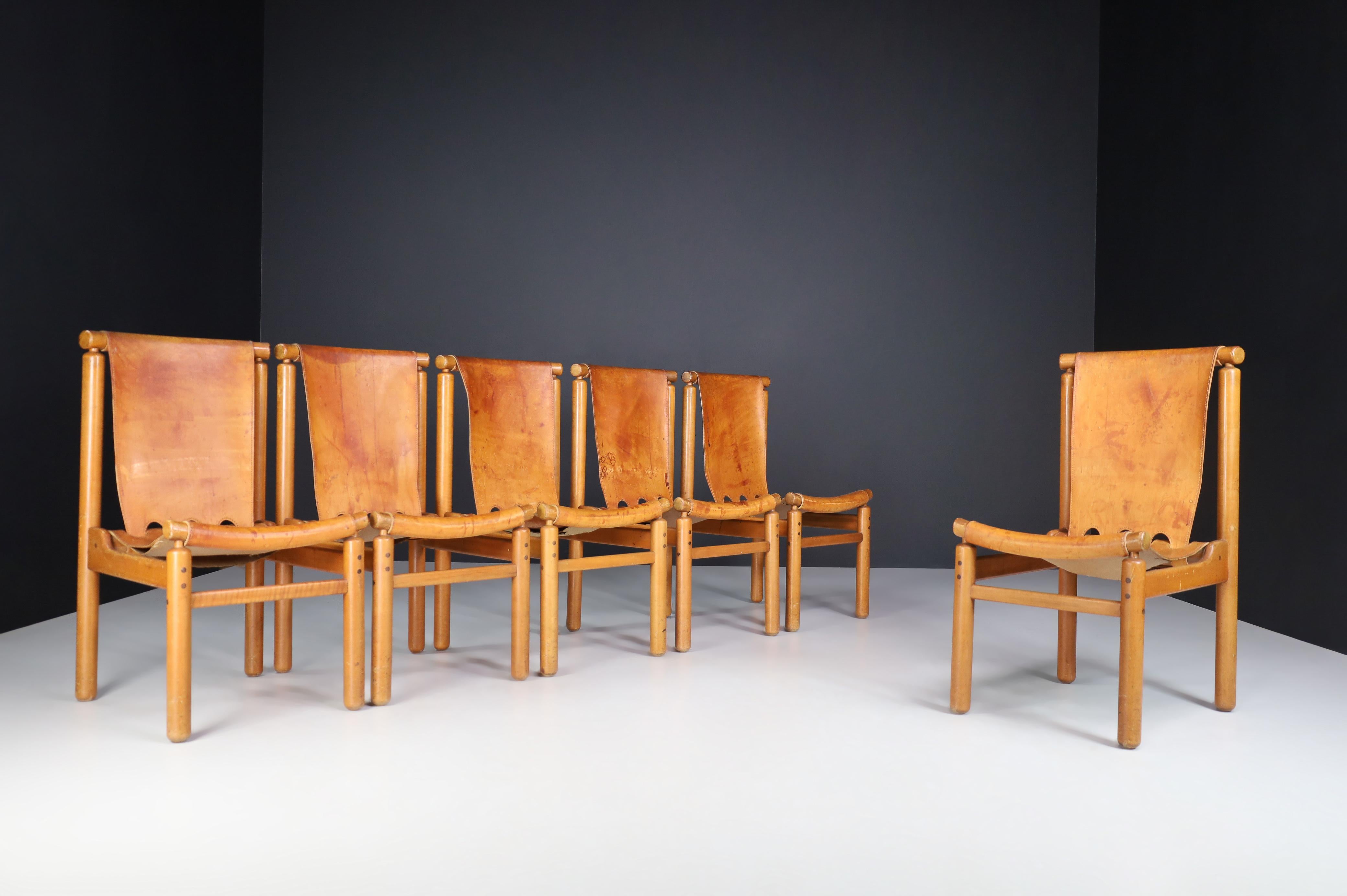 Ilmari Tapiovaara Set of Six Dining Chairs in Cognac Leather, Finland, the 1960s 5