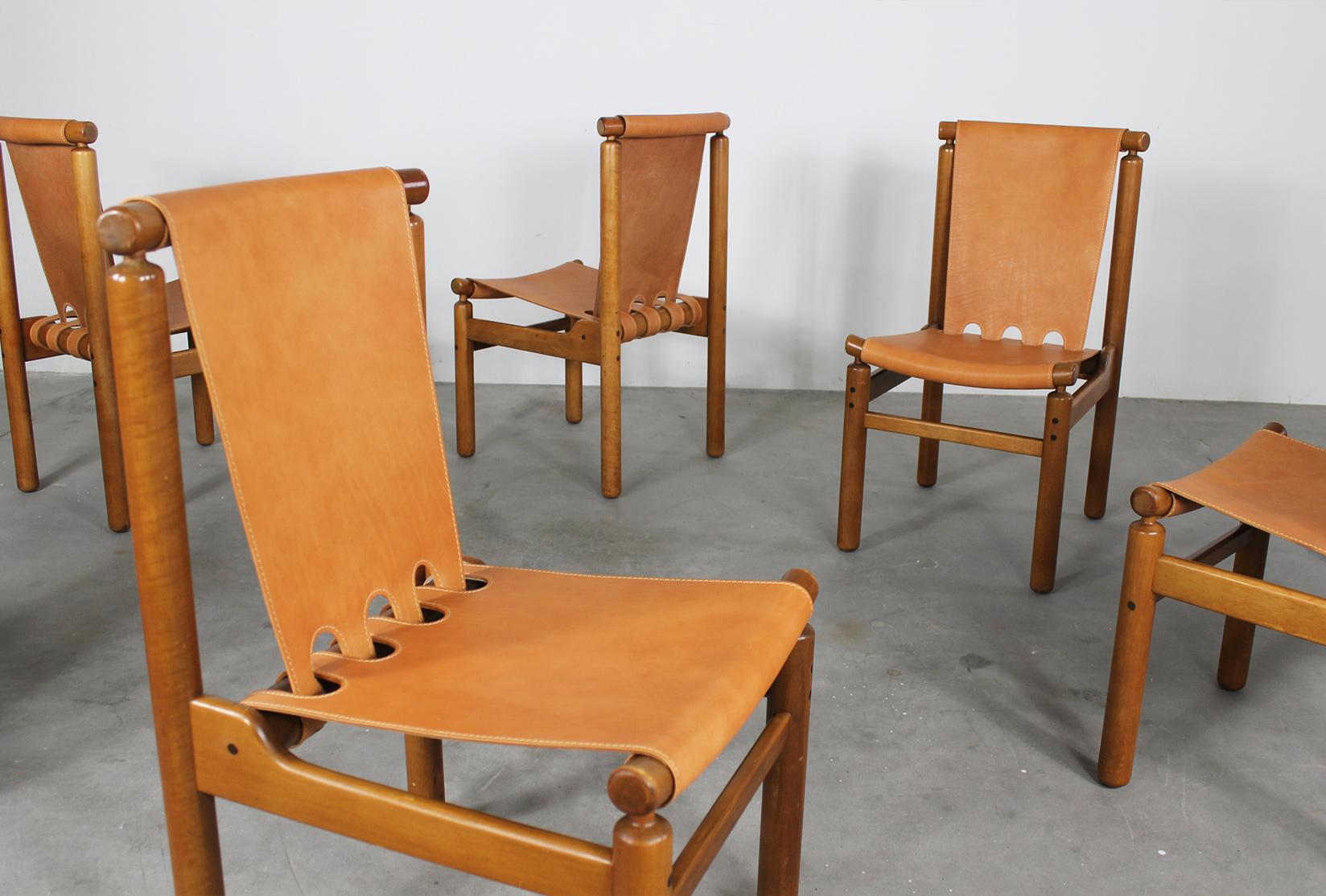 Ilmari Tapiovaara Set of Six Dining Chairs in Leather by Permanente Mobili Cantù 3