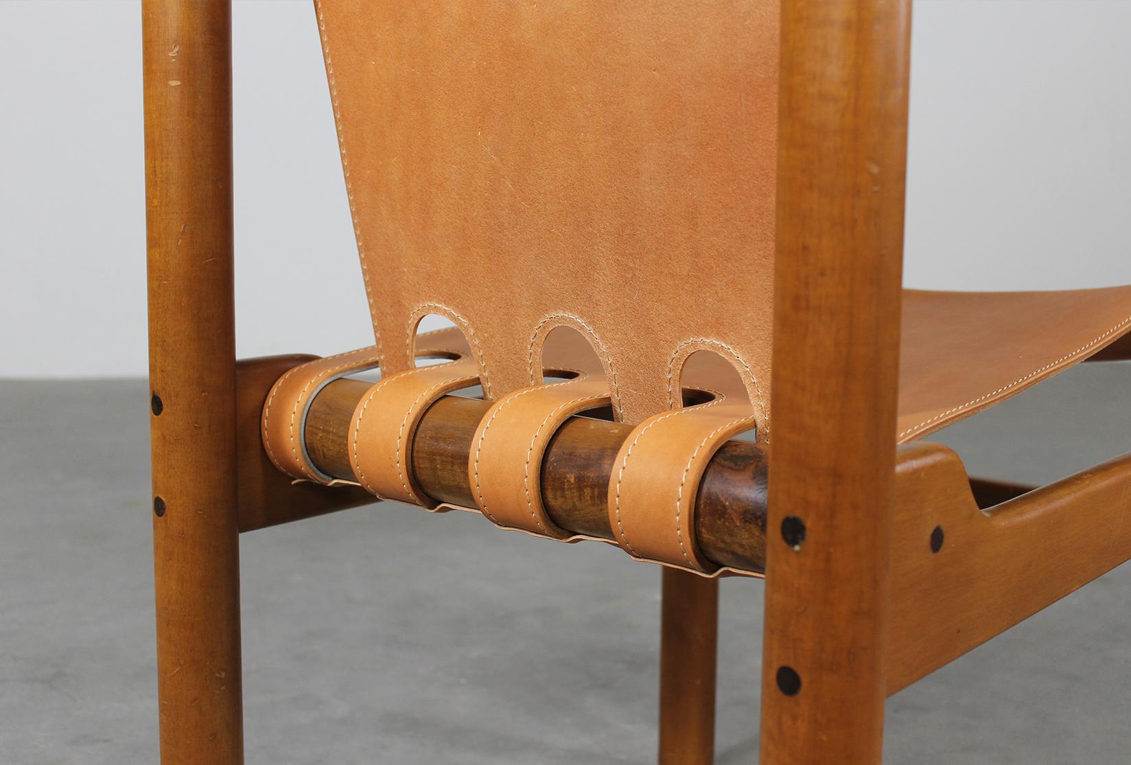 Ilmari Tapiovaara Set of Six Dining Chairs in Leather by Permanente Mobili Cantù 5