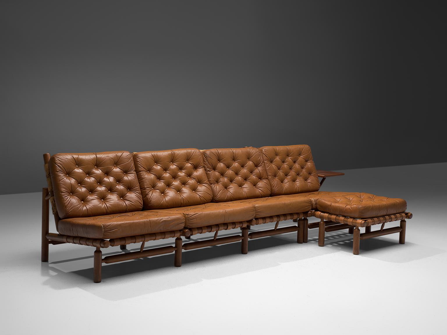 Sofa und Ottomane aus cognacfarbenem Leder von Ilmari Tapiovaara (Finnisch)