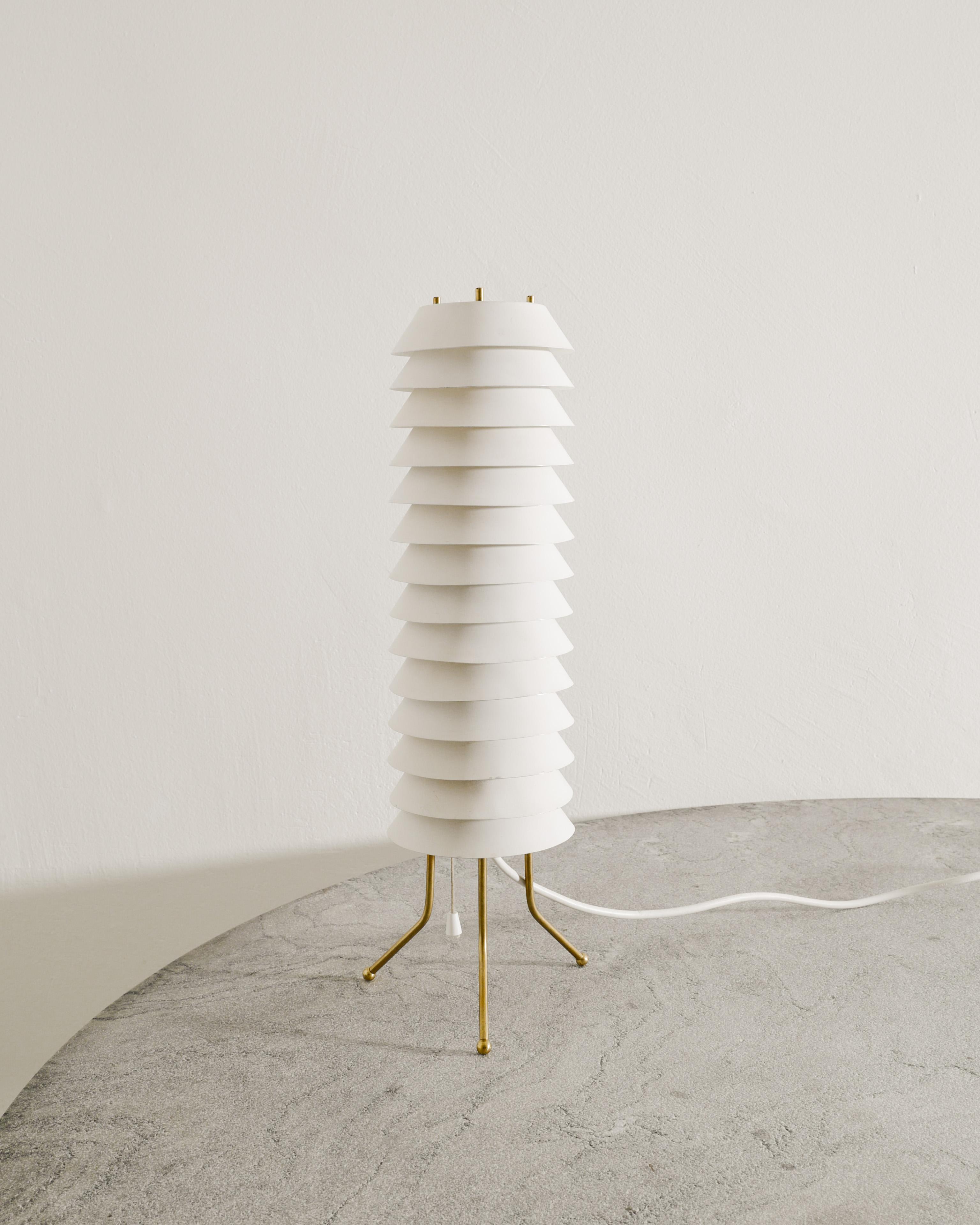 Rarísima lámpara finlandesa de sobremesa/escritorio de mediados de siglo 