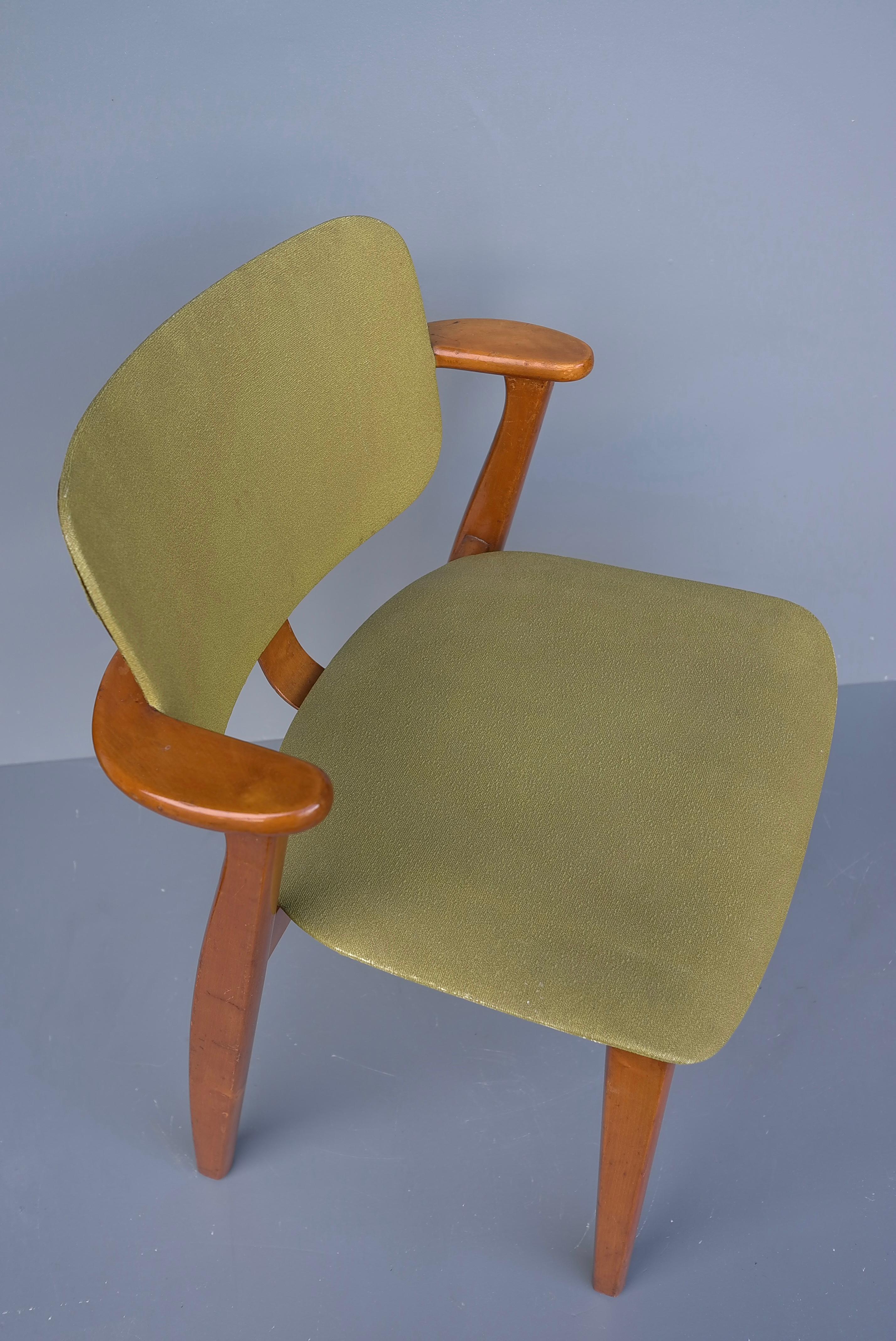 Ilmari Tapiovaara Wooden Domus Armchair, Green Faux Leather, Finland 1950's In Good Condition For Sale In Den Haag, NL