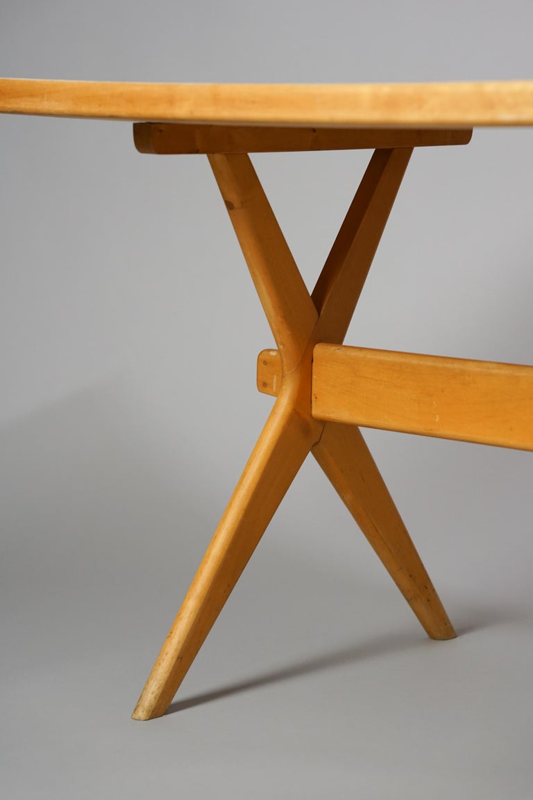 Ilmari Tapiovaara x Leg Dining Room Table, 1950s For Sale at 1stDibs