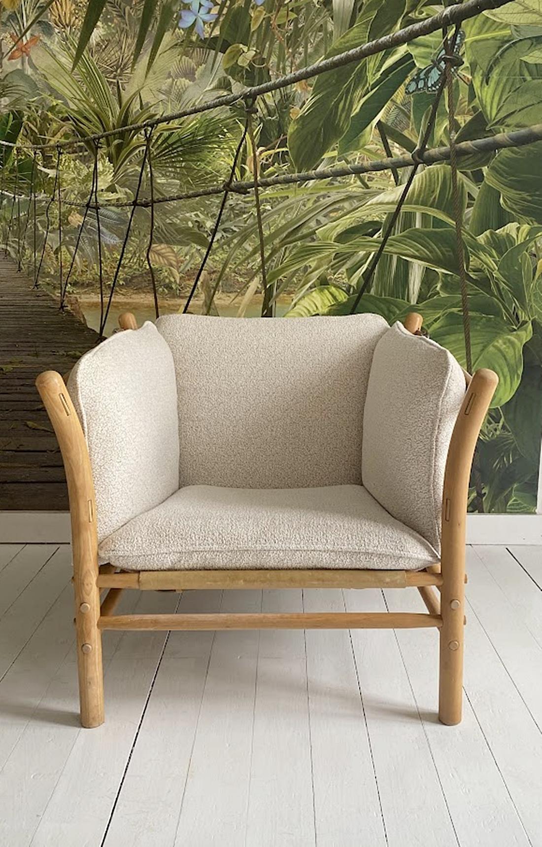 The Ilona lounge chair, conceived by renowned Swedish designer Arne Norell, embodies timeless Scandinavian elegance. Designed in the 1970s, the chair showcases Norell’s masterful ability to combine comfort with a sleek, modern aesthetic. The chair