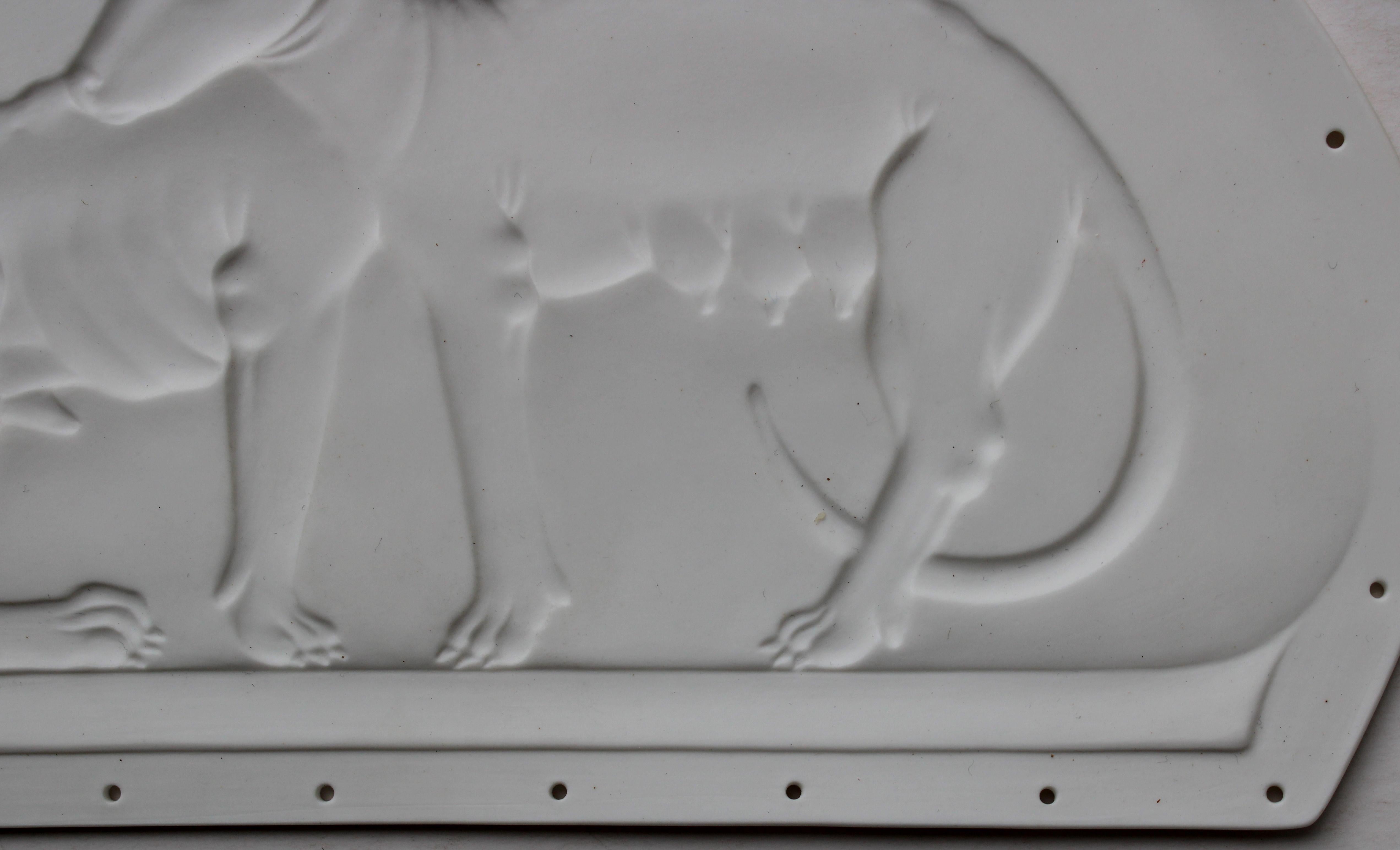 Rome wolfs - negative relief  Lithophane, bone porcelain, h 13.7 cm - Contemporary Sculpture by Ilona Romule
