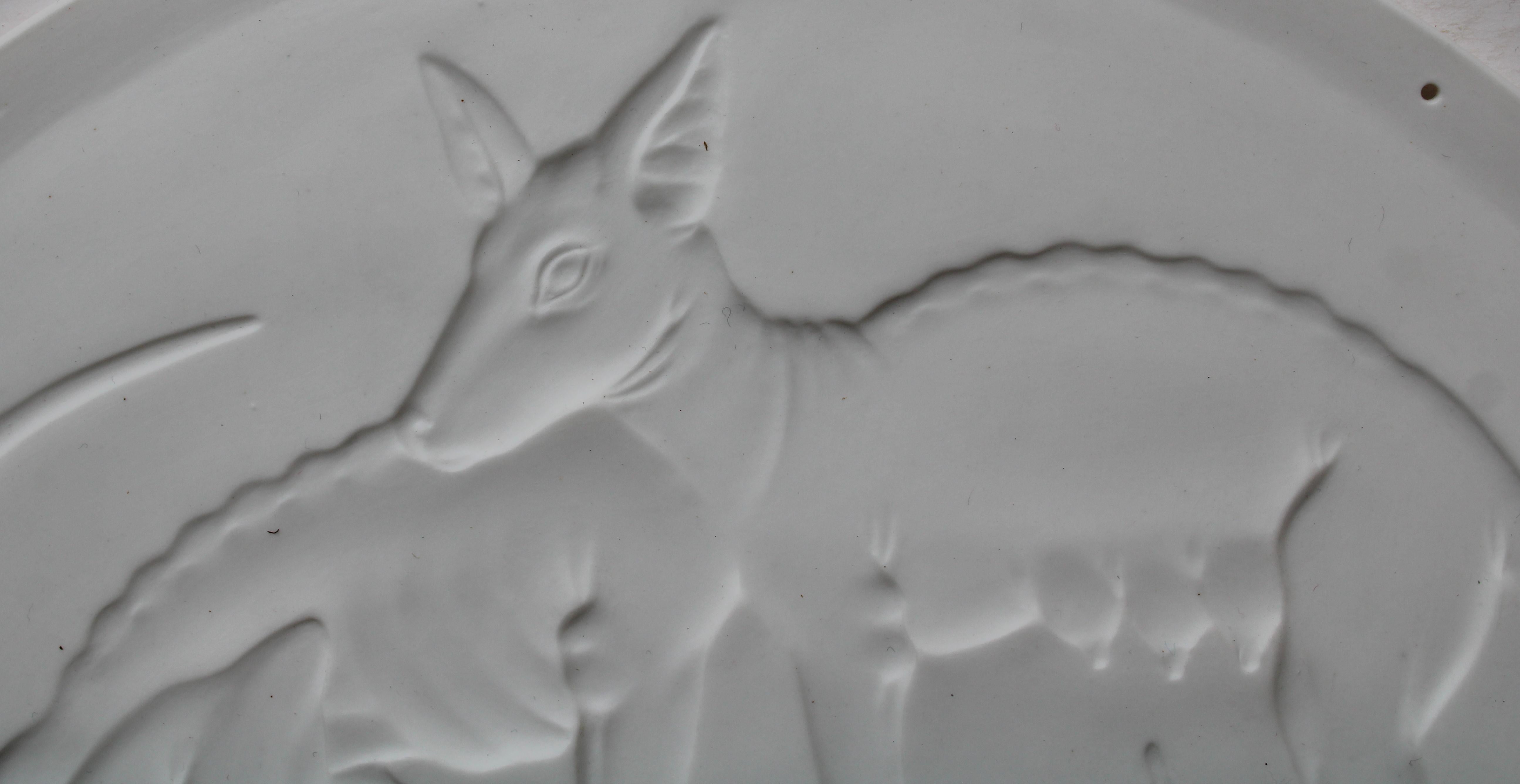 Rome wolfs - negative relief  Lithophane, bone porcelain, h 13.7 cm For Sale 1