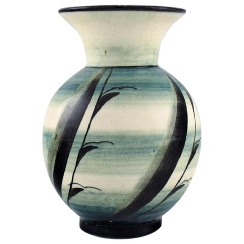 Seltene Vase aus glasierter Keramik von Ilse Claesson für Rrstrand, 1920er-1930er Jahre