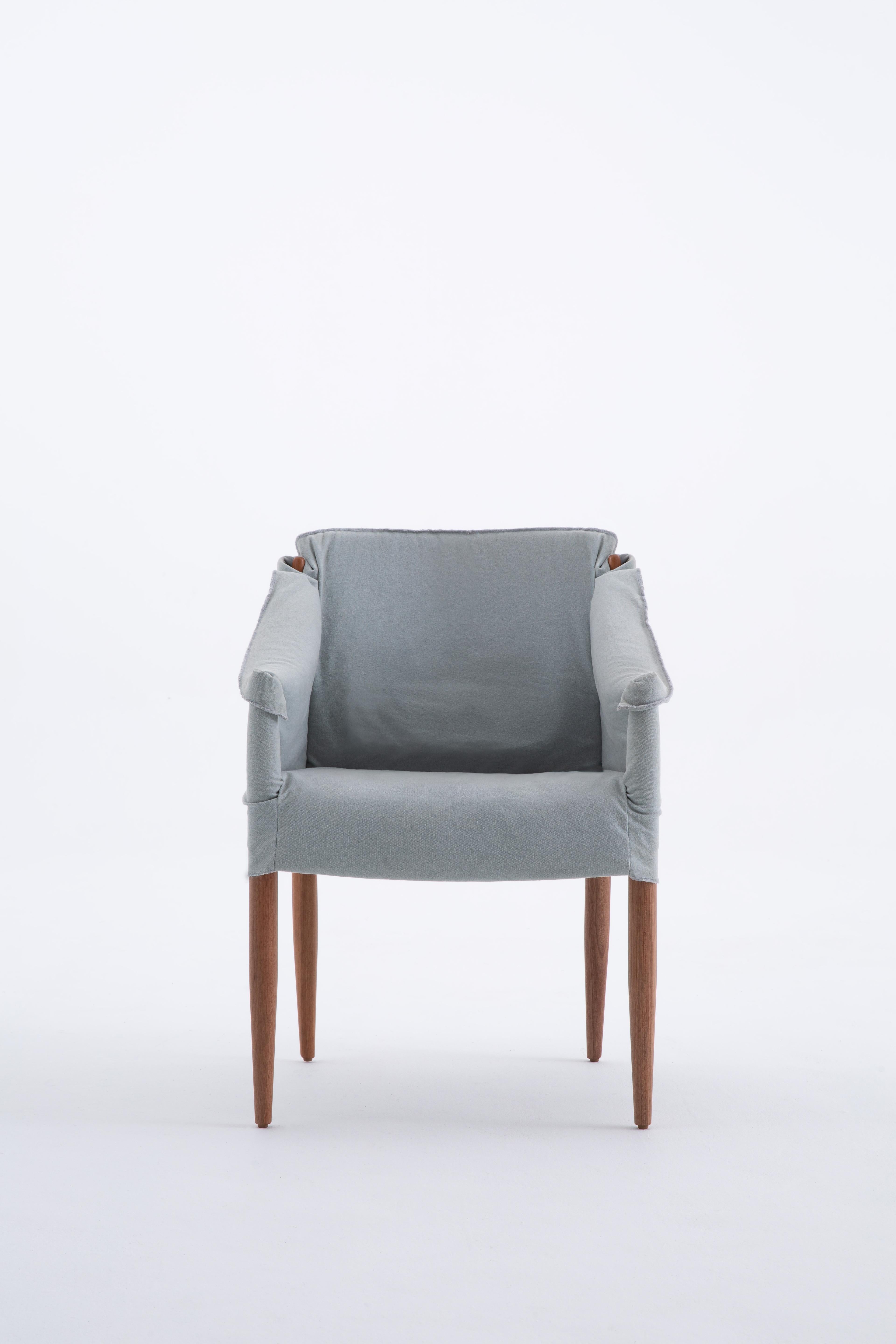 Sedia Ilse Lang Capincho - Ispirata a Hans Wegner con una pelle tessile avvolgente in vendita 2