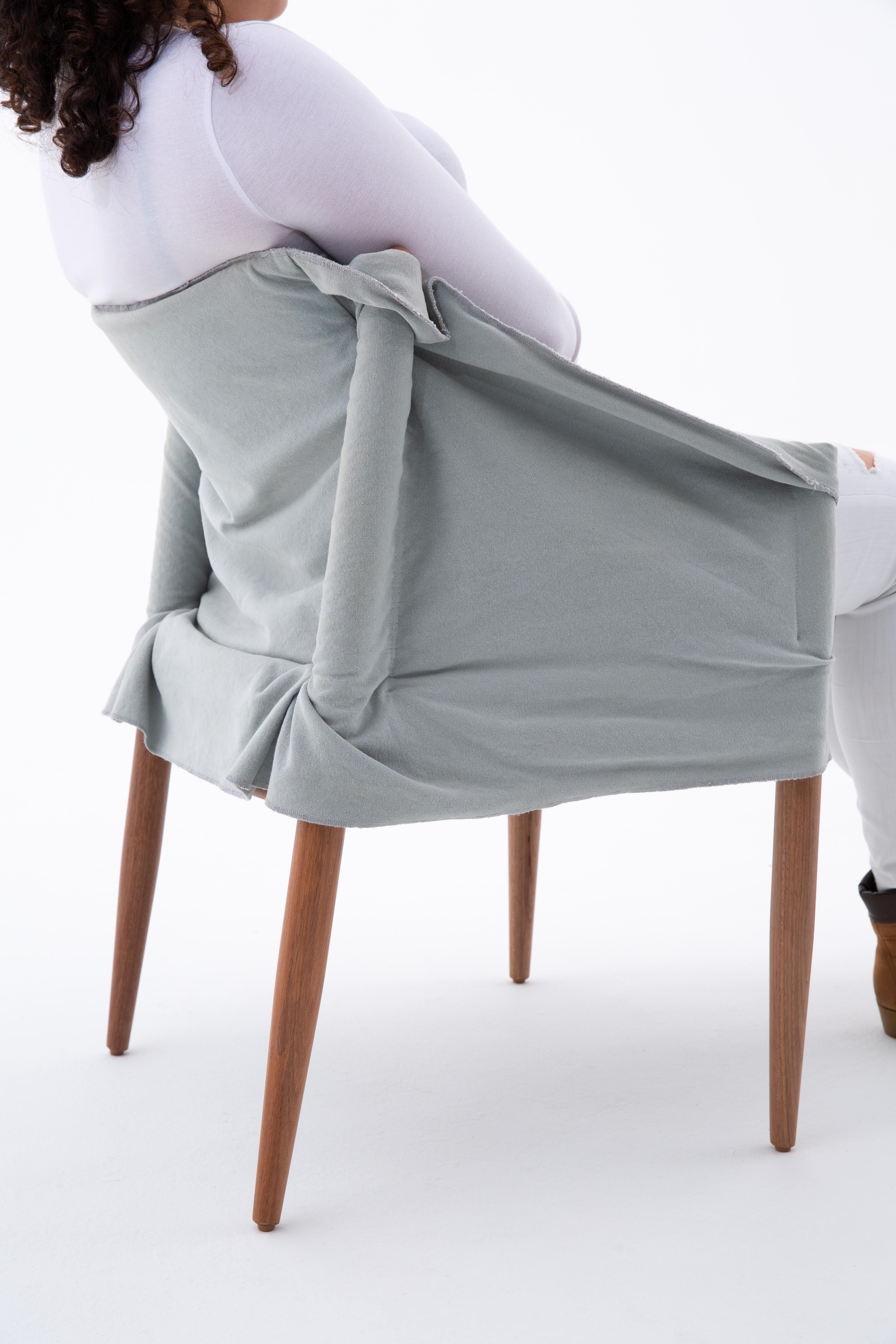 Sedia Ilse Lang Capincho - Ispirata a Hans Wegner con una pelle tessile avvolgente in vendita 5