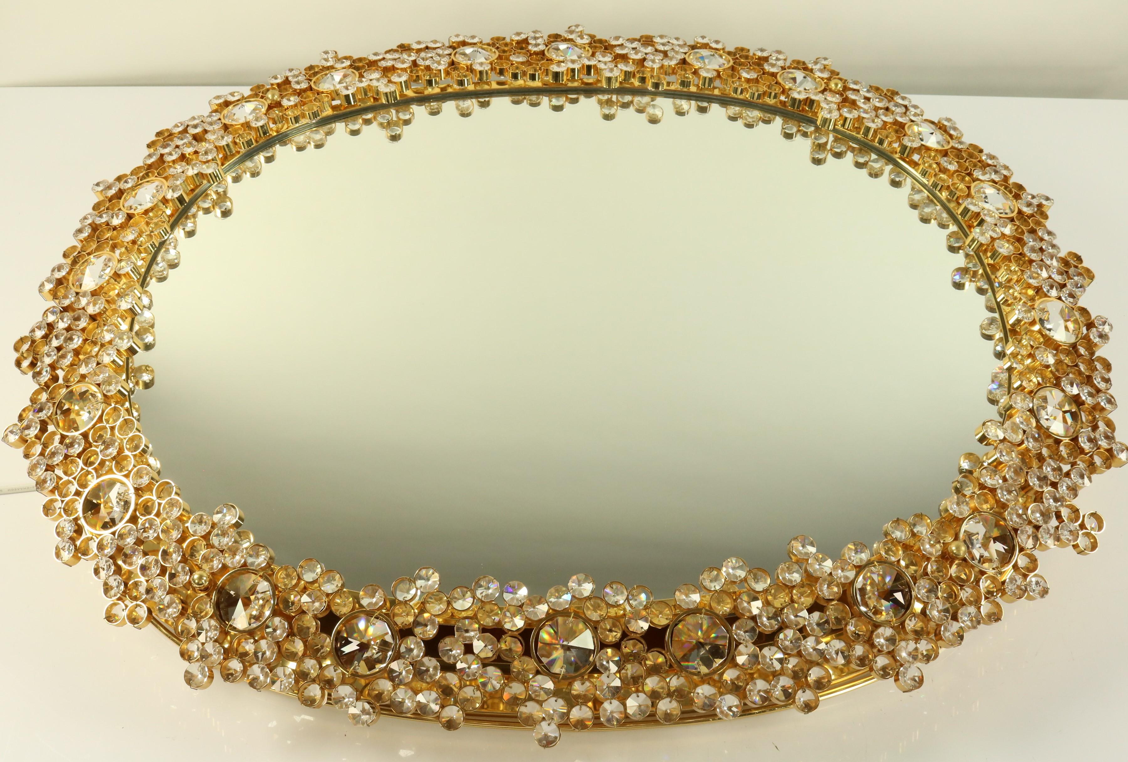 Iluminated Palwa Mirror Faceted Glass Diamonds in Gilded Brass, 1960s Vintage (Messing) im Angebot