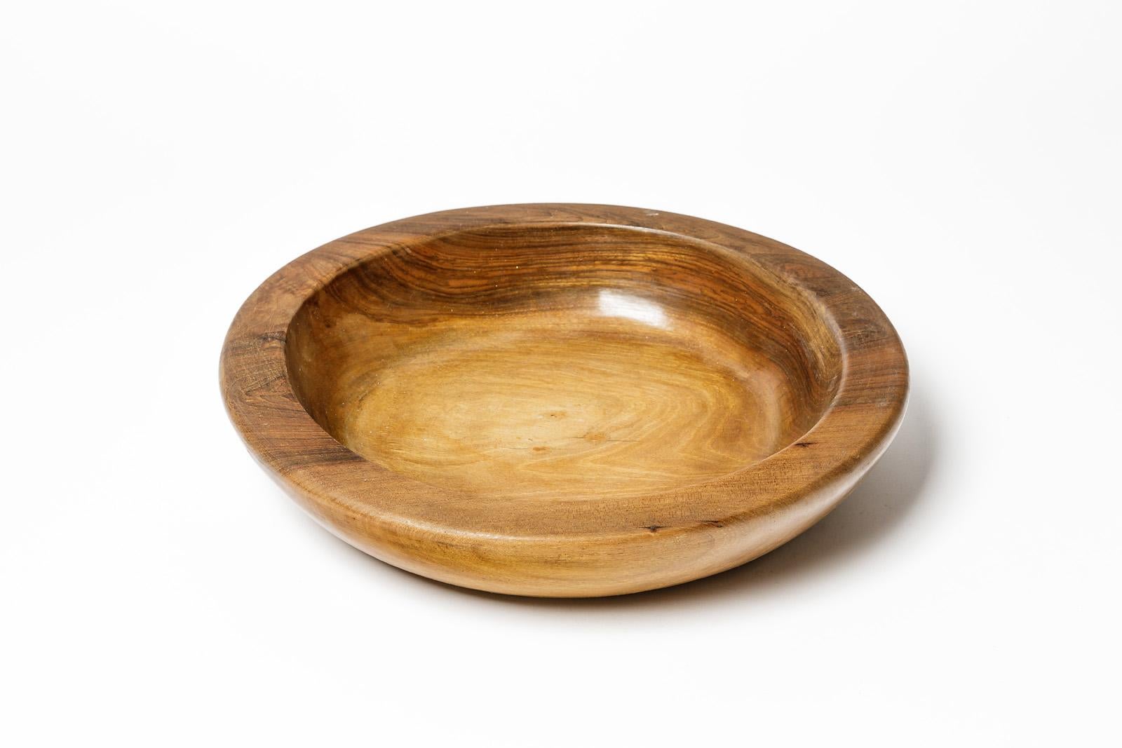 Ilve Wood Sculptural Plate or Dish circa 1950 French Design In Excellent Condition For Sale In Neuilly-en- sancerre, FR