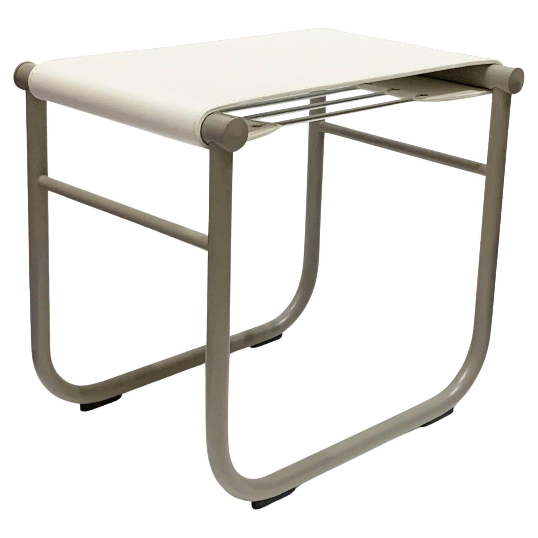 iMaestri Tabouret Le Corbusier 9 en émail boue Cassina en vente