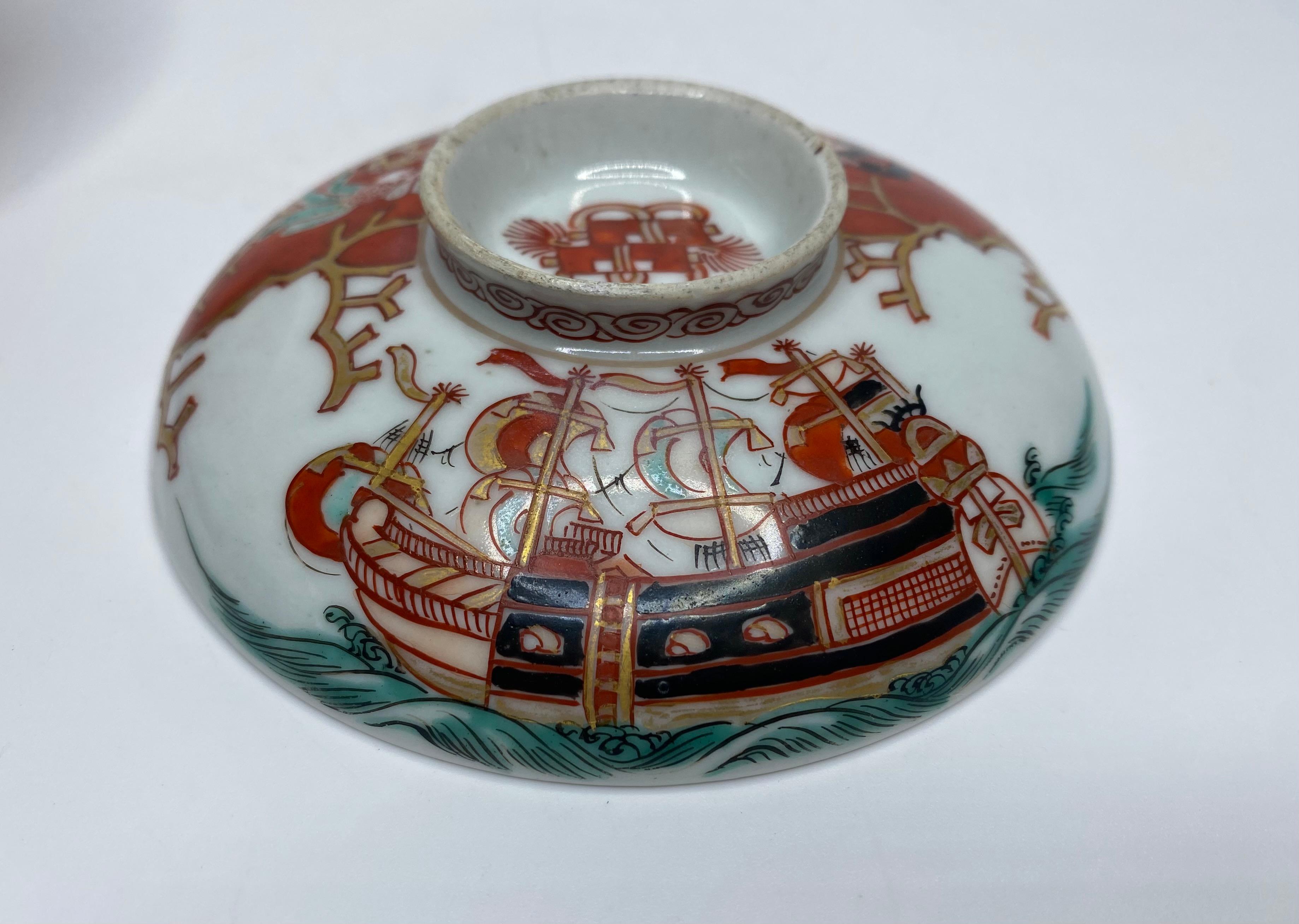 Imari ‘Black Ship’ bowl and cover, Japan, Meiji Period. For Sale 1