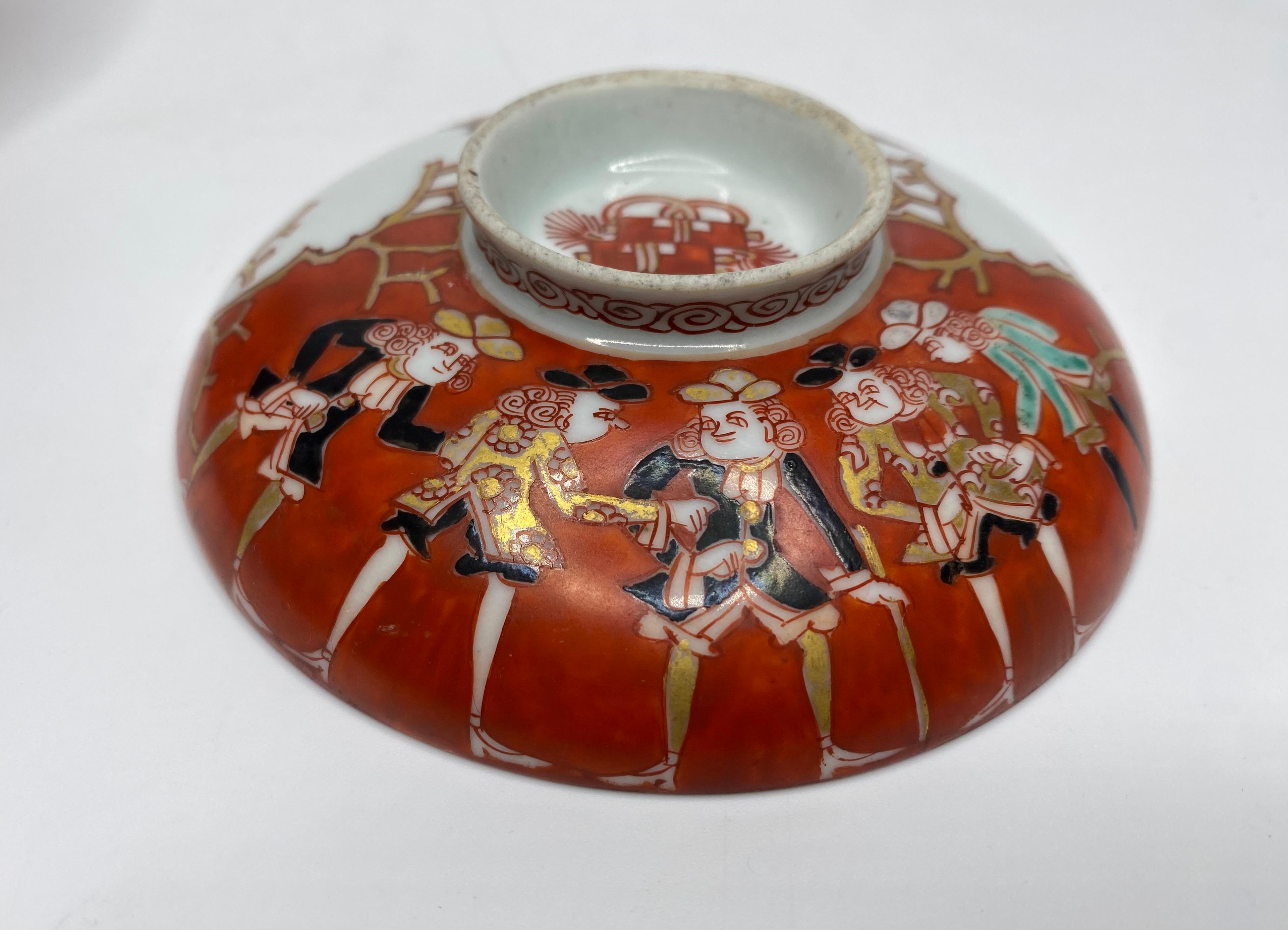 Imari ‘Black Ship’ bowl and cover, Japan, Meiji Period. For Sale 4