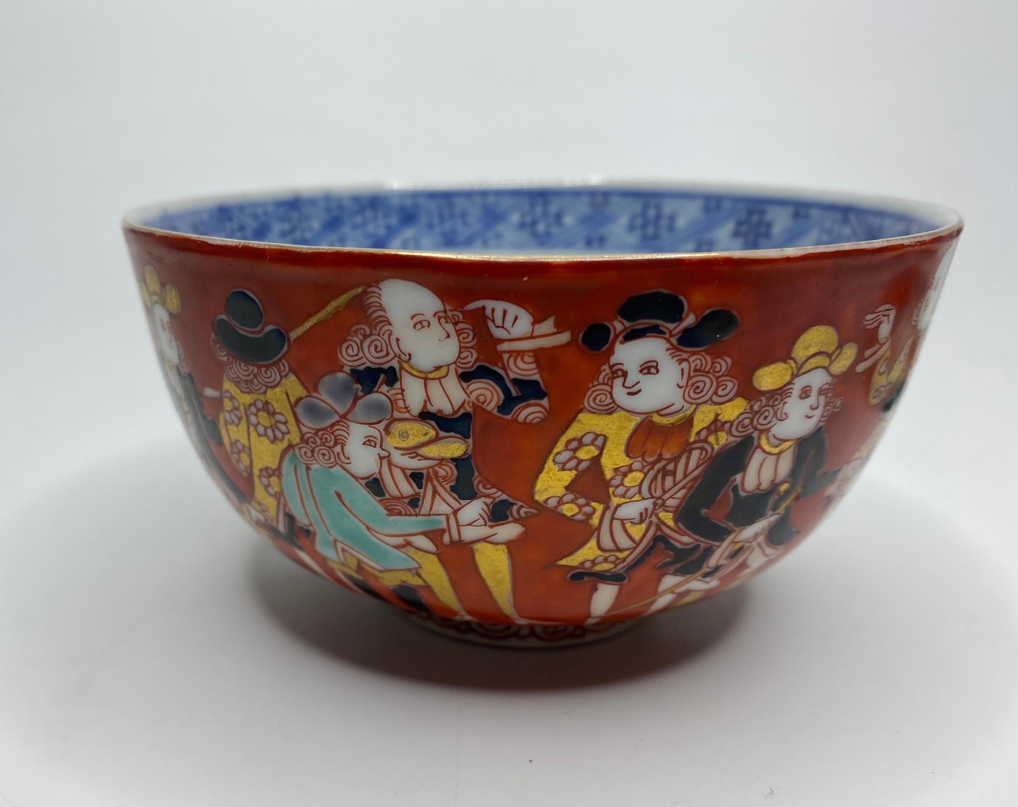 Porcelain Imari ‘Black Ship’ bowl and cover, Japan, Meiji Period. For Sale