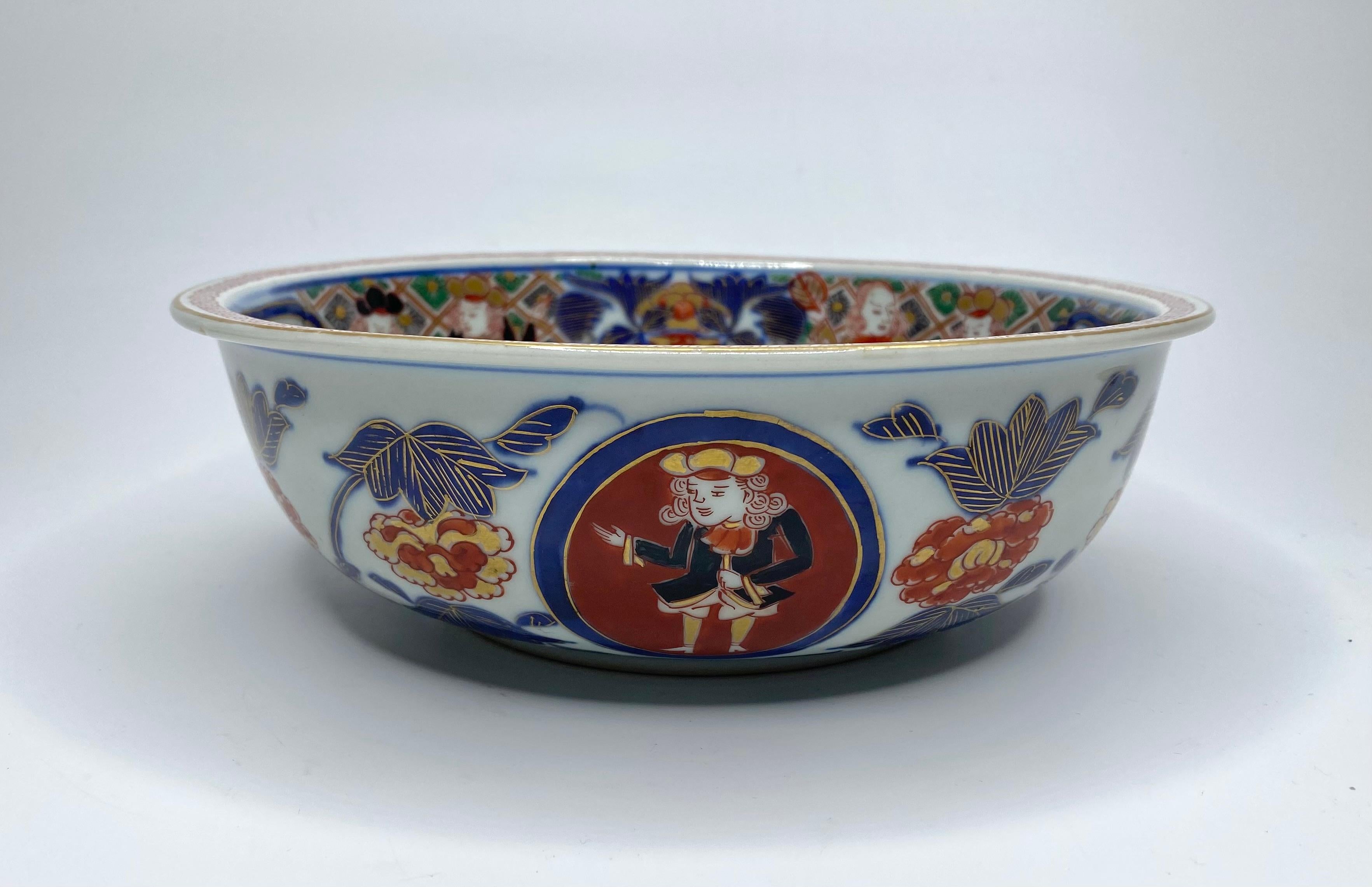 Japanese Imari Black Ship bowl, Japan, c. 1890, Meiji Period. For Sale
