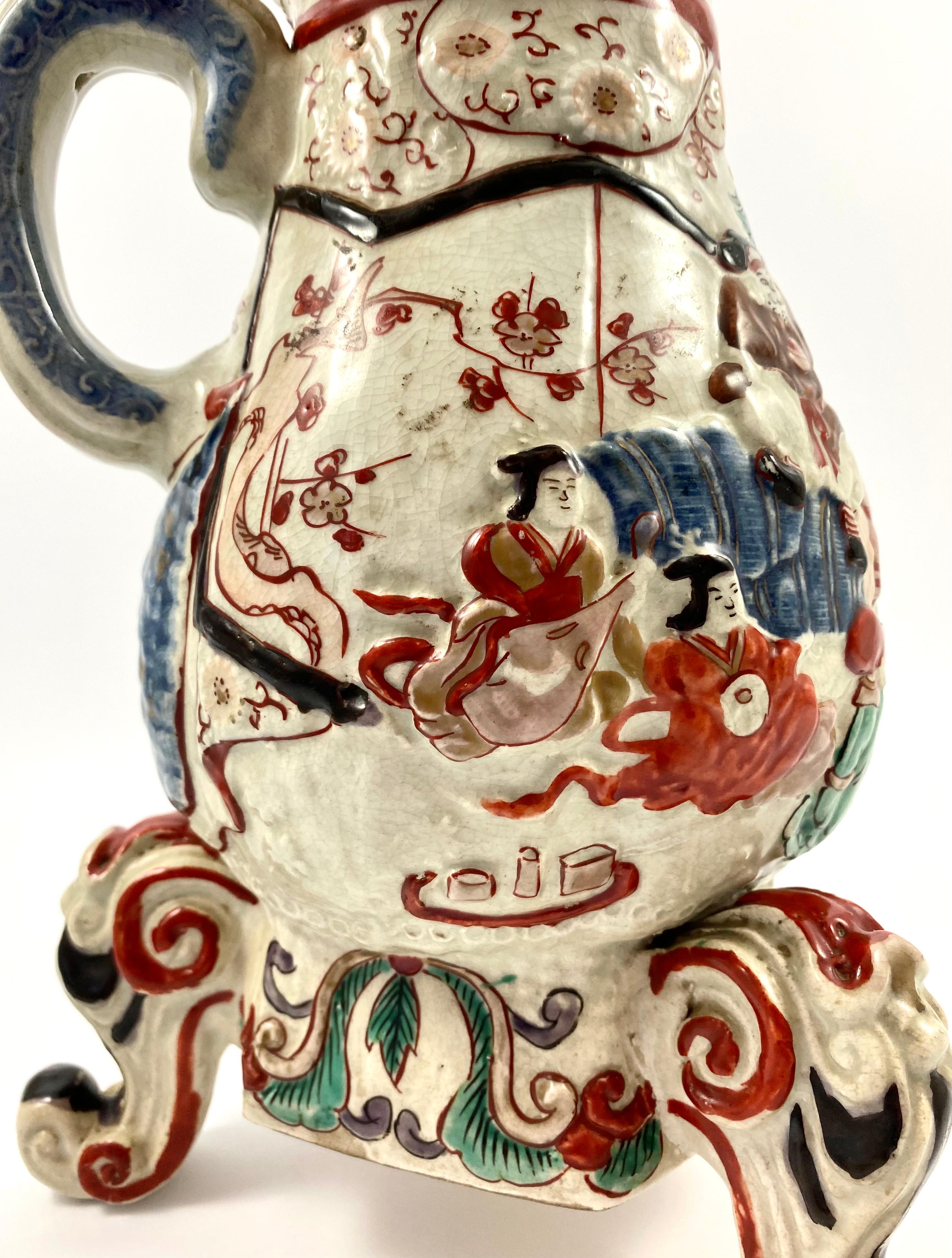 18th Century and Earlier Imari Coffee Pot and Cover, Japan, Late 17th Century, Edo Period