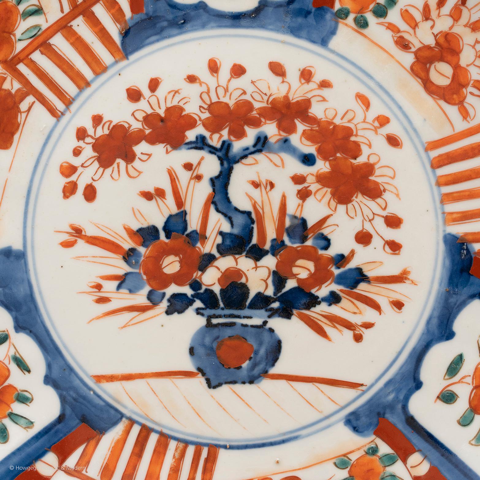 Baroque Imari Dish Charger Lobed Japan Iron Red Blue Green For Sale