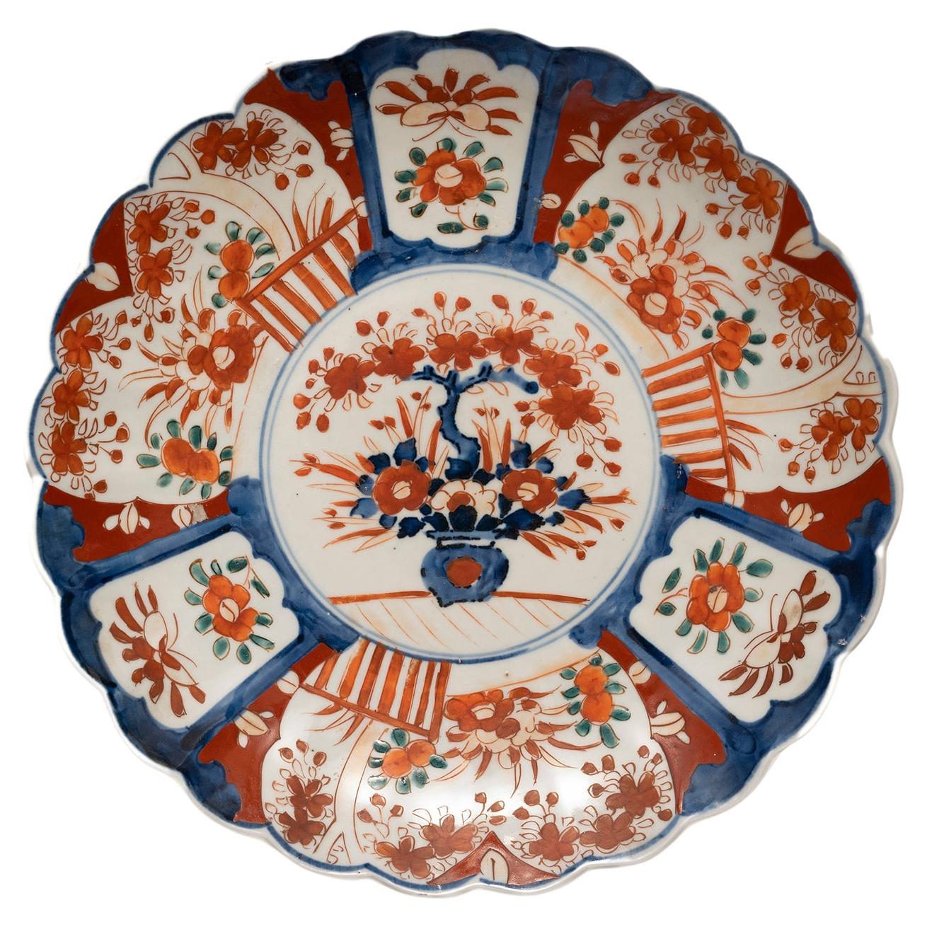 Imari Dish Charger Lobed Japan Iron Red Blue Green For Sale