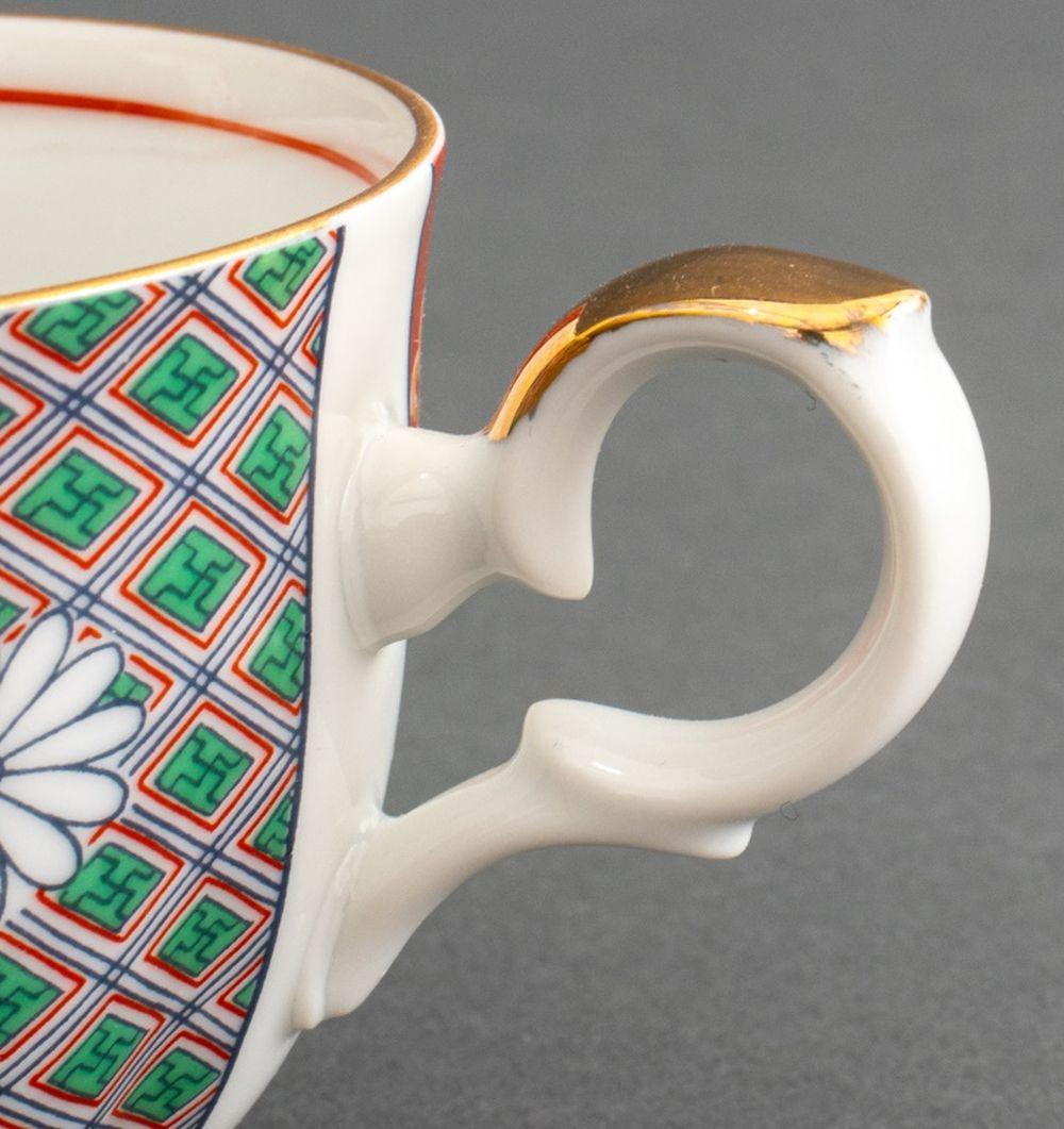 Imari Fan Arita Porcelain Dinner Service, 26 Pcs. For Sale 1