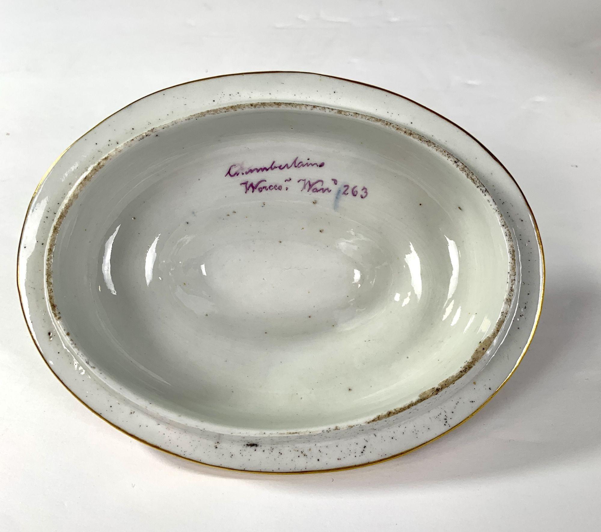 Imari Faux Tobacco Leaf Porcelain Sugar Box Chamberlain's Worcester Circa 1805 4