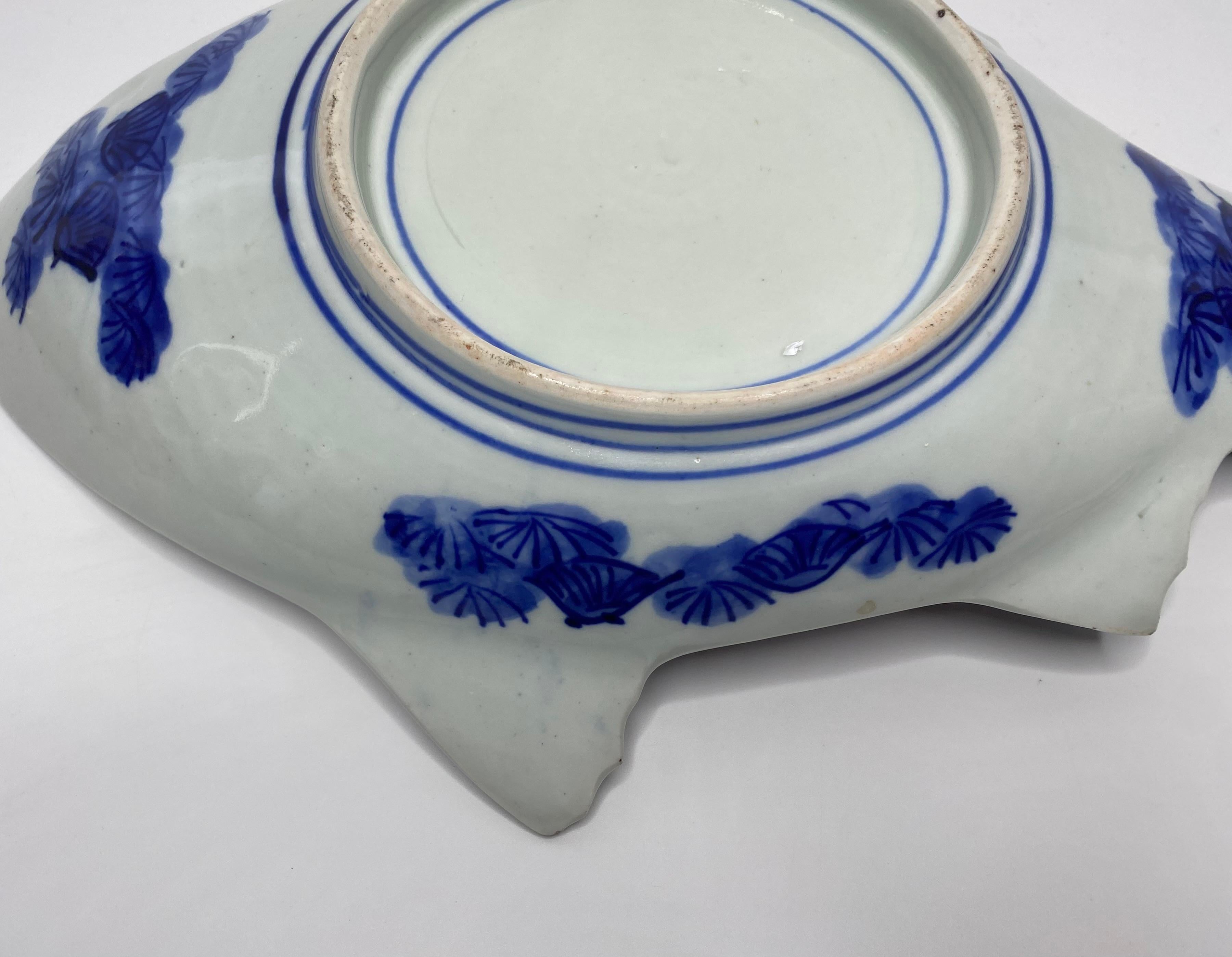 Porcelain Imari Fish Serving Dish, Arita, Japan, C. 1890, Meiji Period