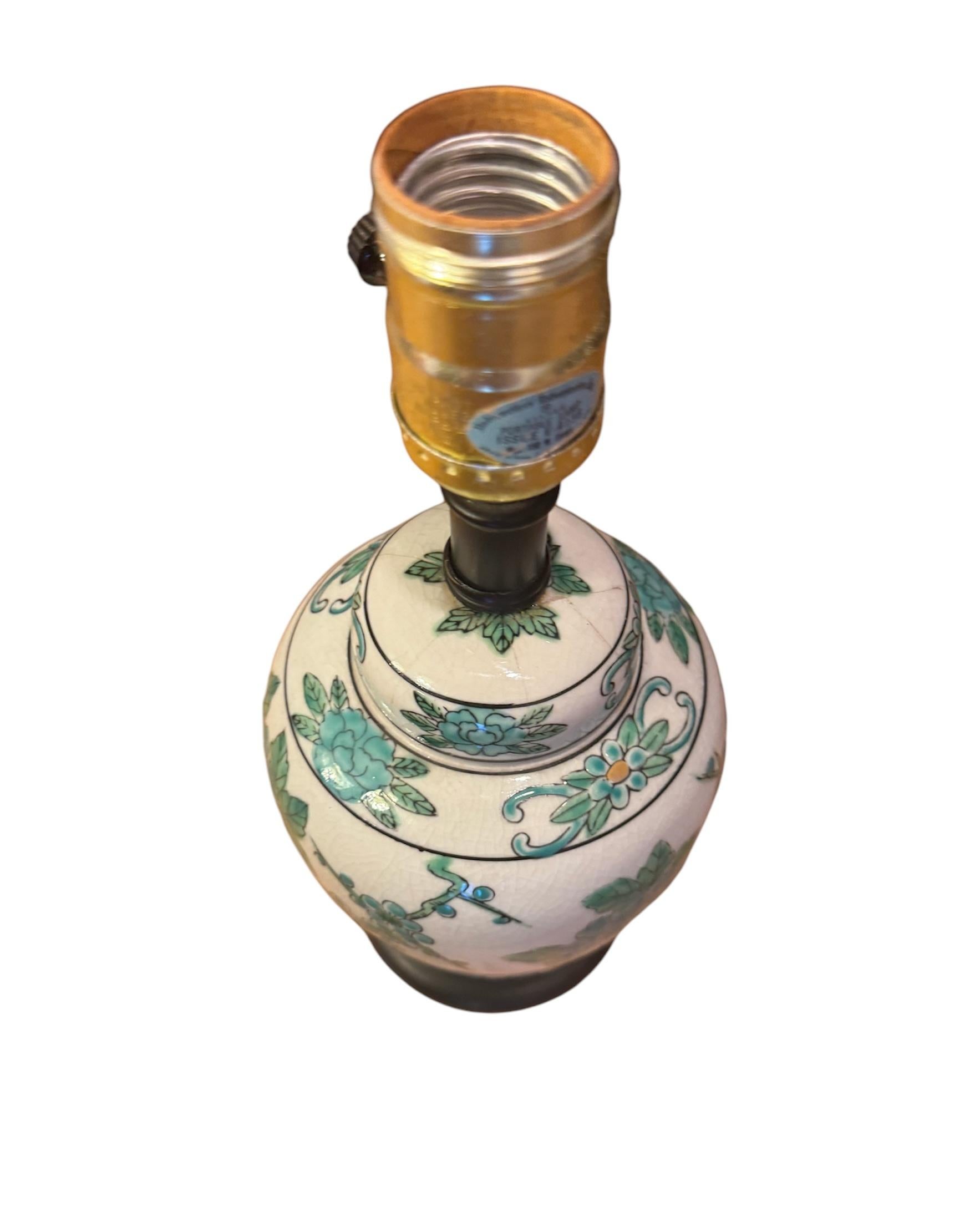Imari Grüne Ingwerglas-Lampe (Glasiert) im Angebot