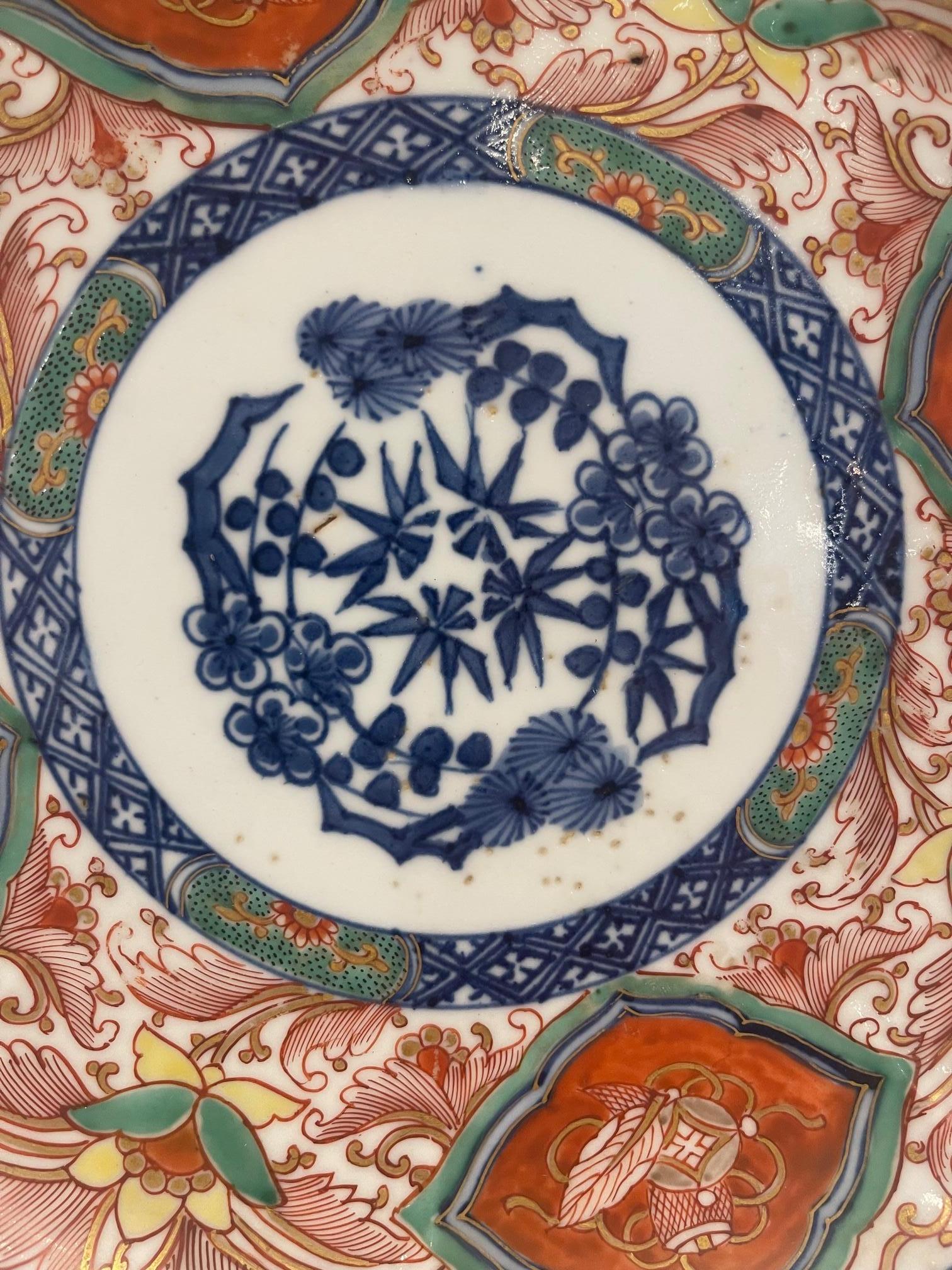 Imari Japanese Charger Porcelain Plate, 19th Century For Sale 2