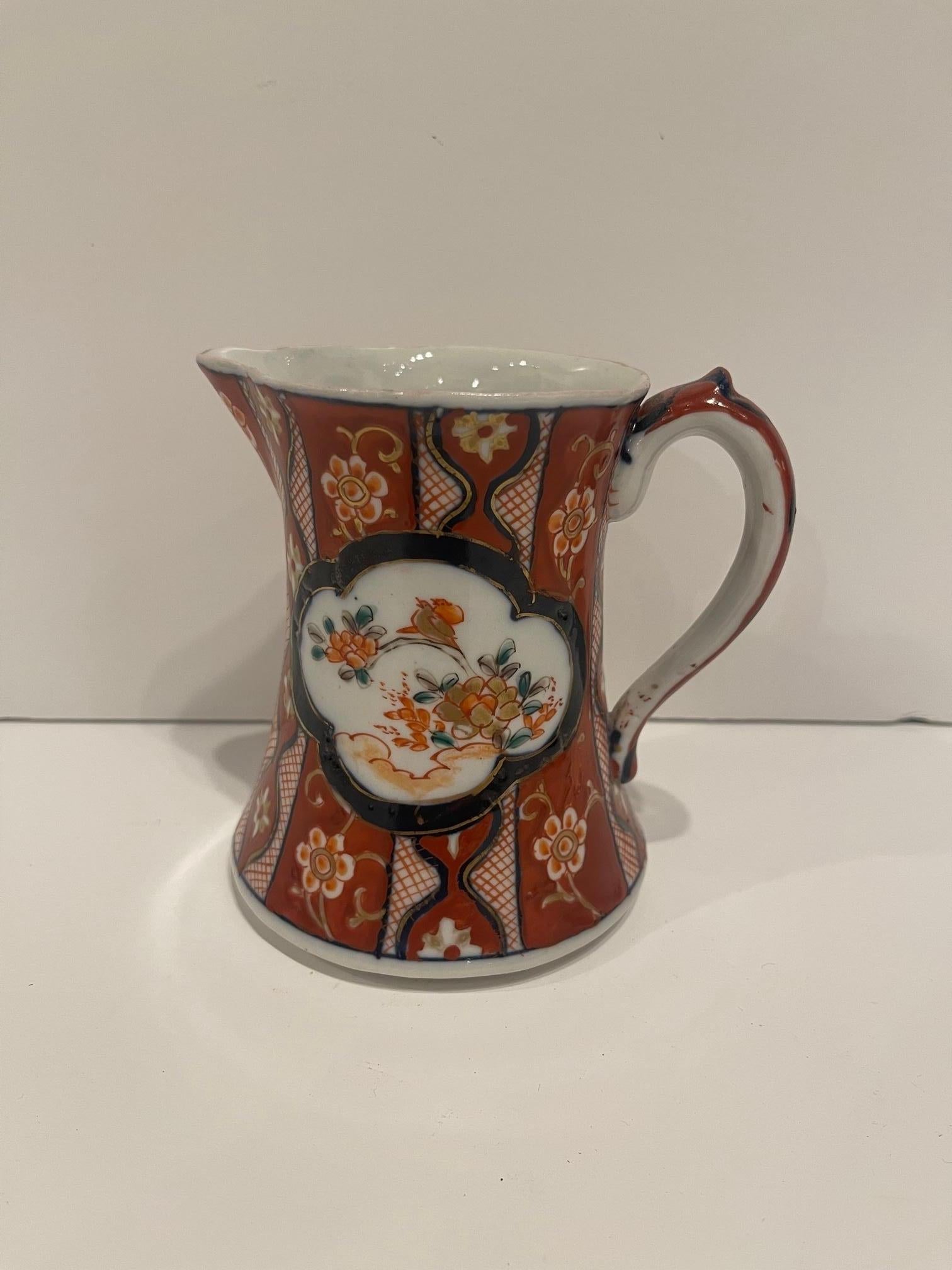 Imari Japanese Pitcher with Floral Design, 19th Century In Good Condition For Sale In Savannah, GA