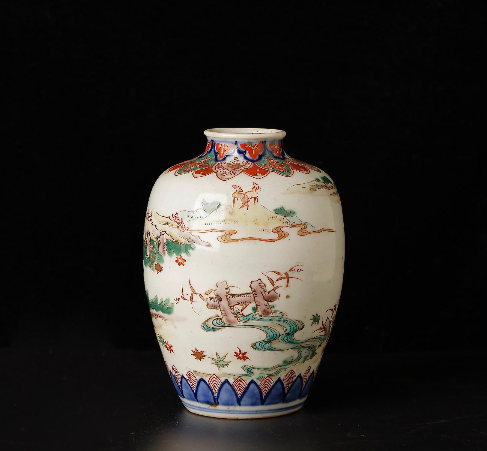 Porcelain Imari Pastoral Elegance: Antique Deer Vase