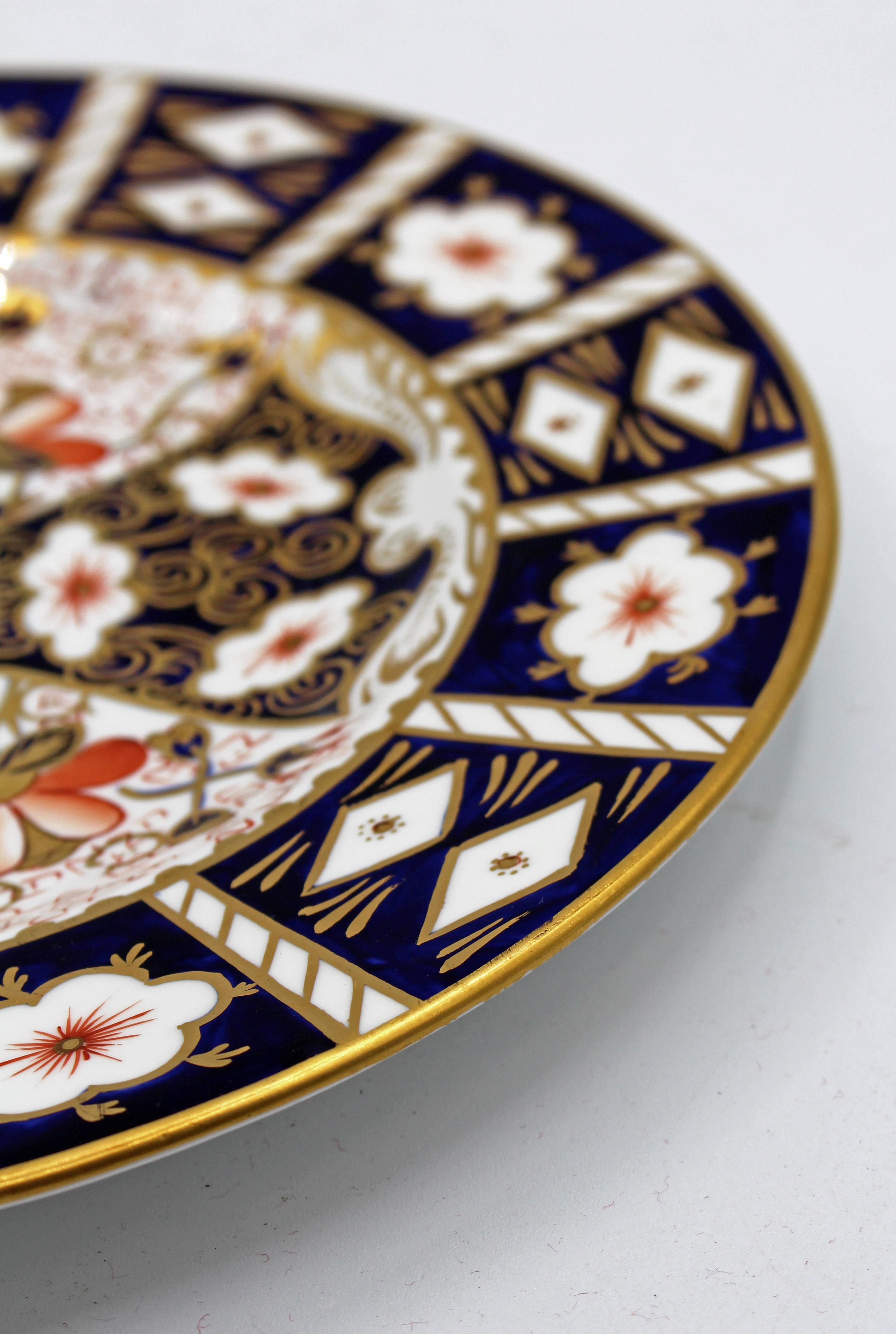 19th Century Imari Pattern Royal Crown Derby Dinner Plates, Set of 12