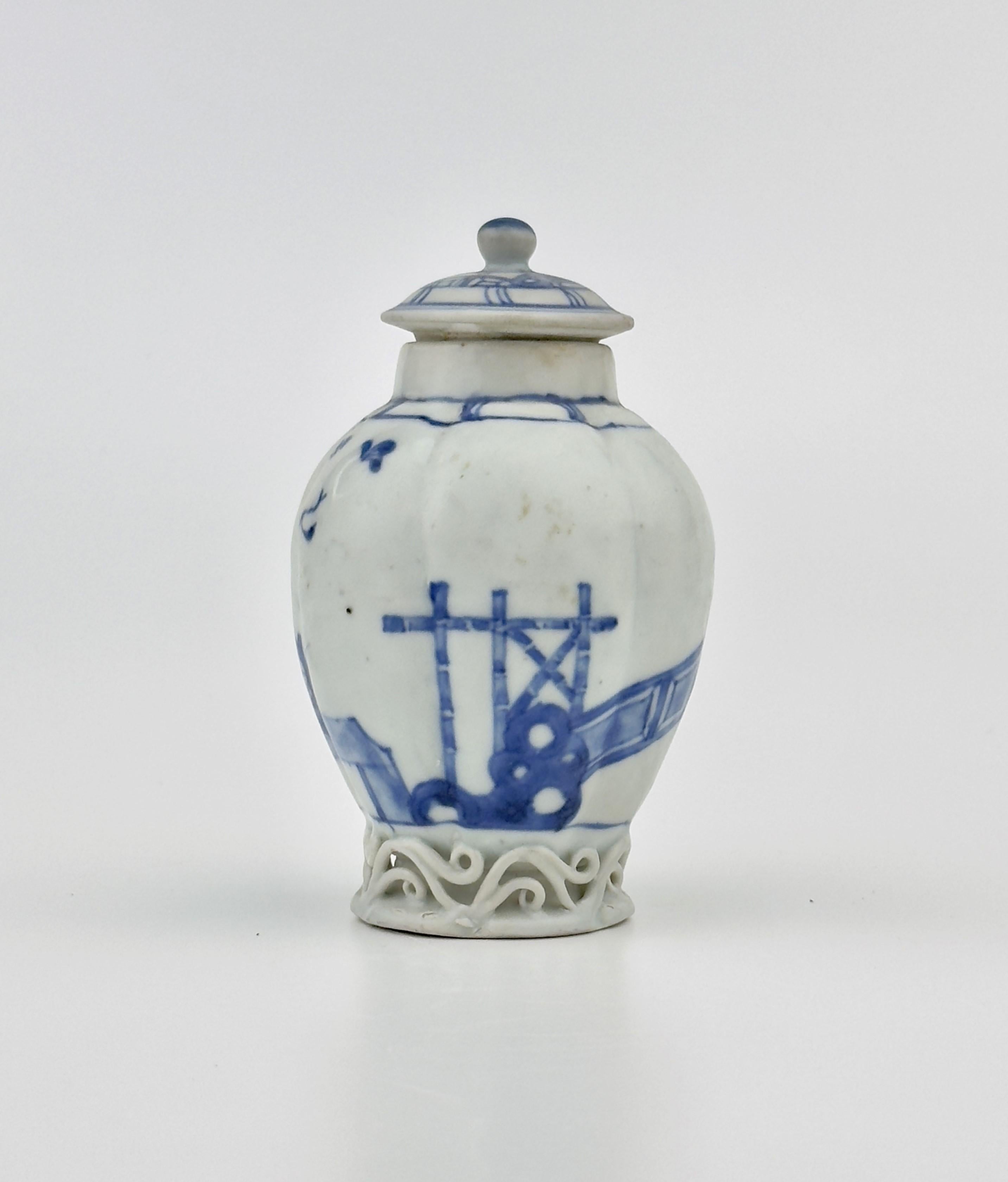 Chinoiserie 'Imari Pavilion' Pattern Blue and White Jar c. 1725, Qing Dynasty, Yongzheng Era For Sale